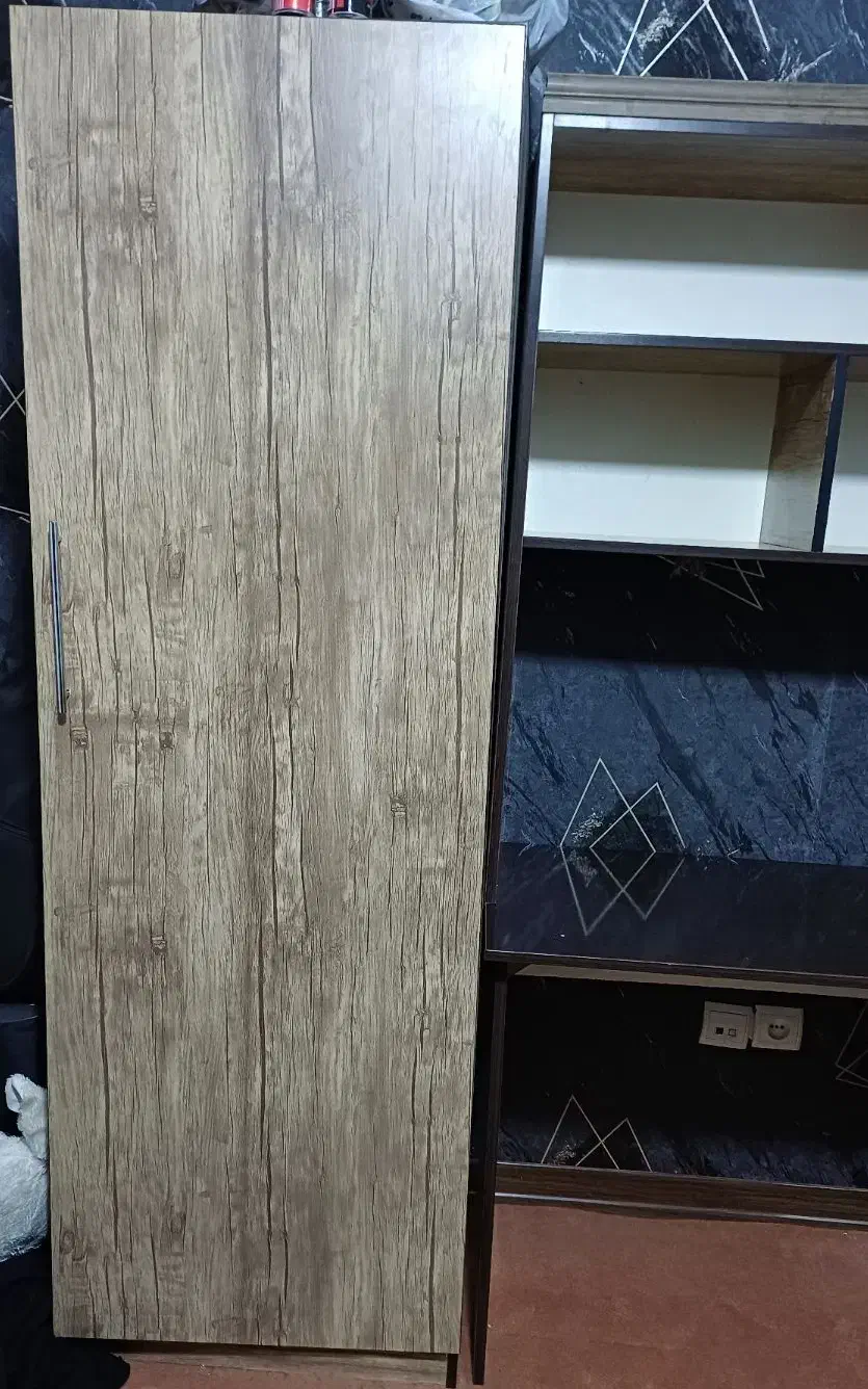 میز تحریر کتابخانه دار به همراه کمد لباس|میز تحریر و کامپیوتر|الیگودرز, |دیوار