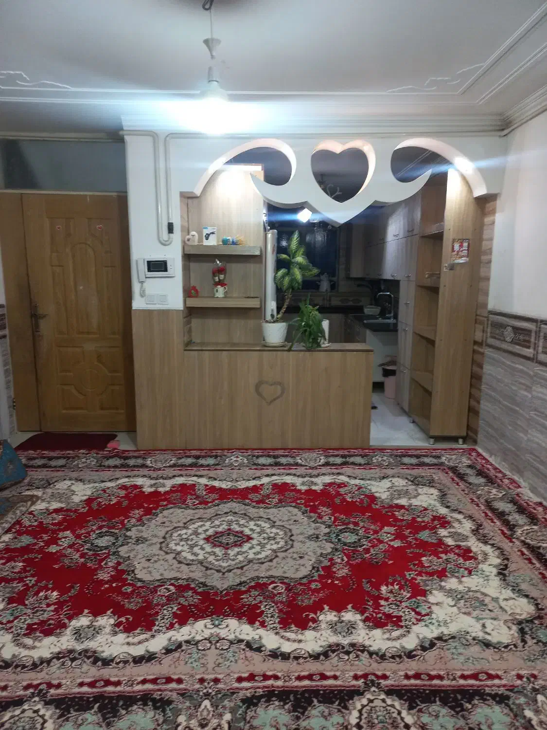 سوییت همکف ۲خوابه|اجارهٔ کوتاهمدت آپارتمان و سوئیت|یزد, |دیوار