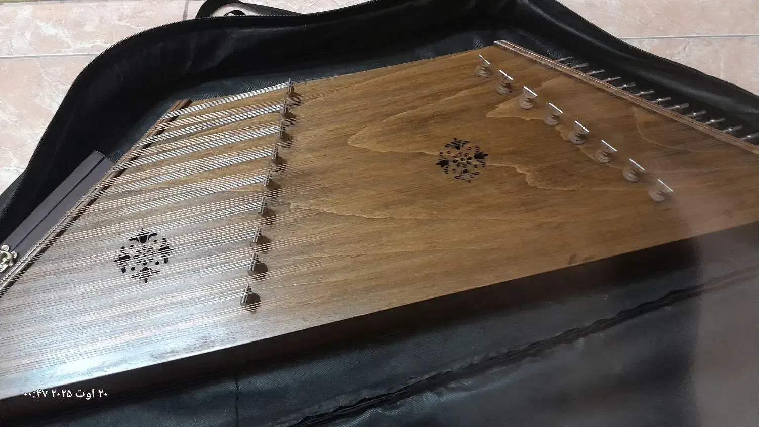 تنبک وسنتور|سازهای سنتی|برخوار, |دیوار