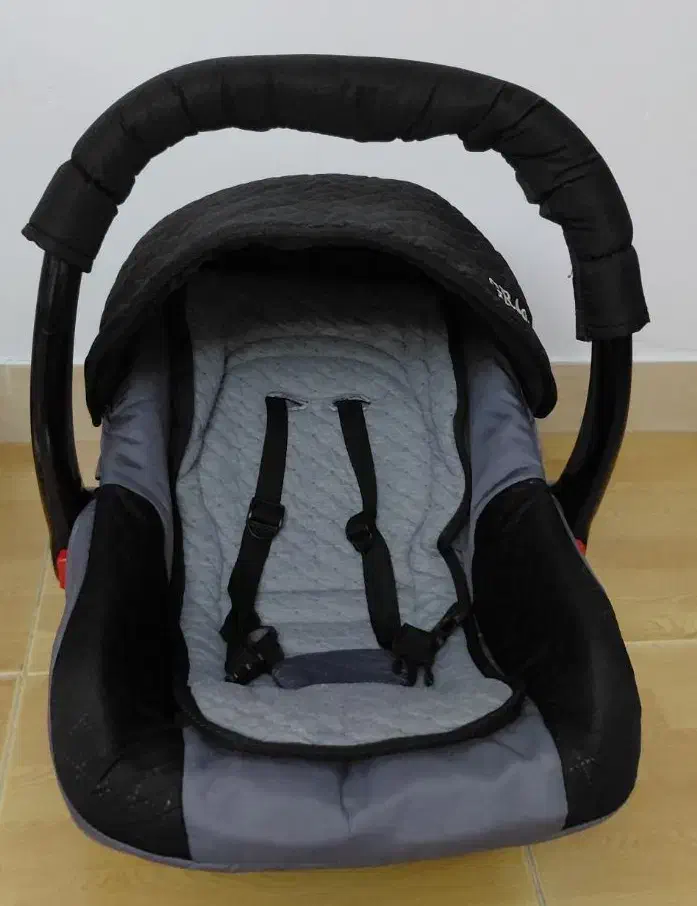 کالسکه و کریر ست مشکی طوسی|اسباب و اثاث بچه|رشت, یخسازی|دیوار