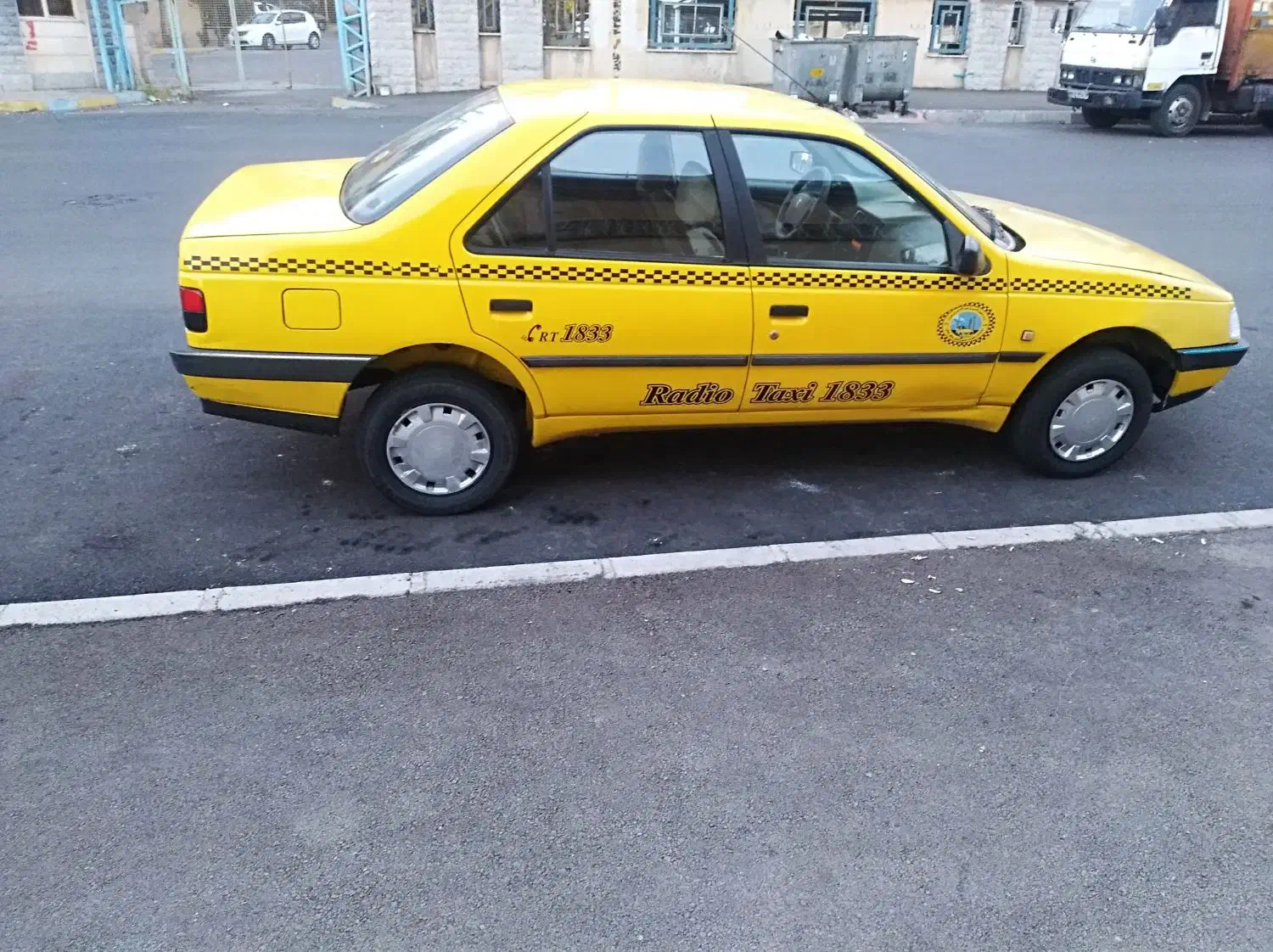 تاکسی بیسیم  ۱۸۳۳ مدل ۹۵|خودرو سواری و وانت|زنجان, |دیوار