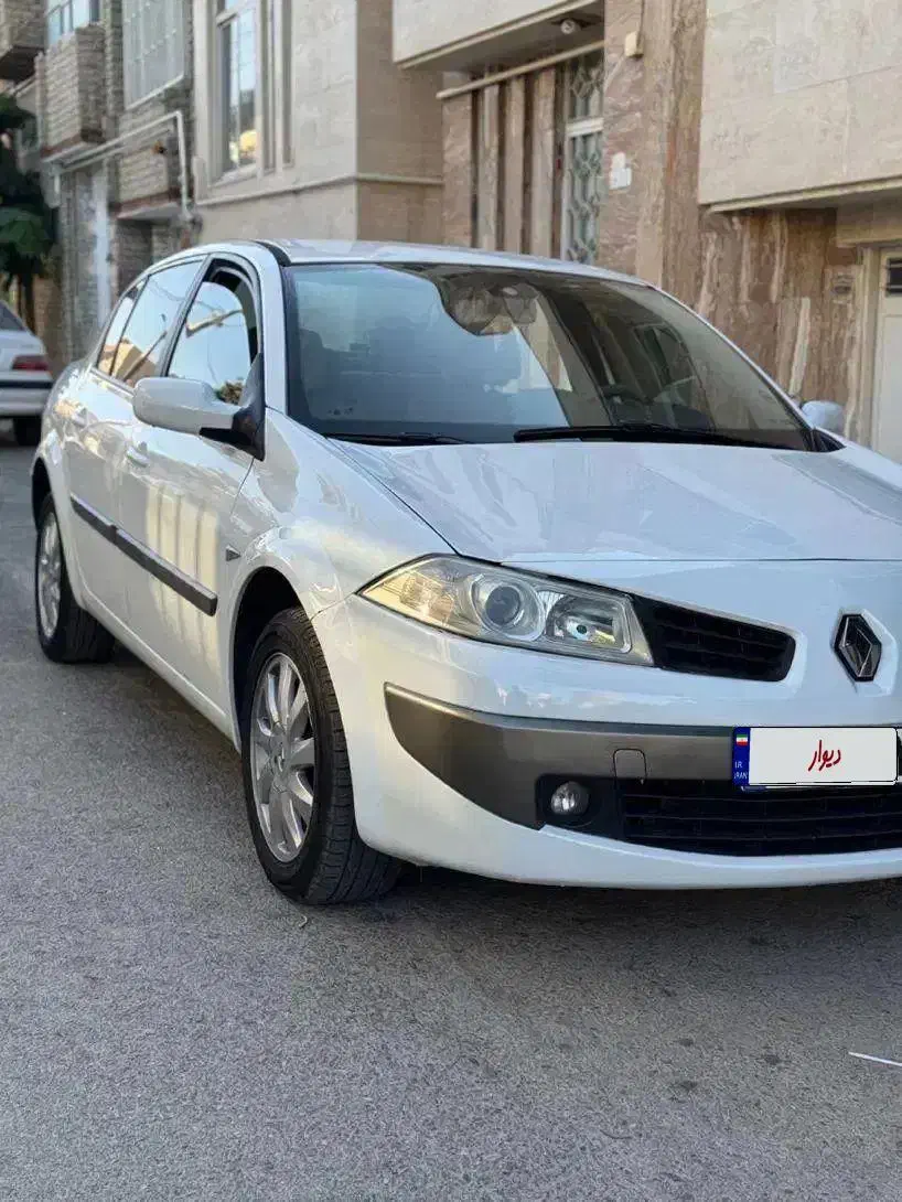 مگان ۲۰۰۰ آپشنال|خودرو سواری و وانت|ارومیه, |دیوار