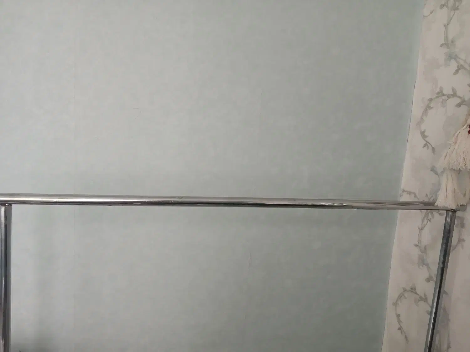 رگال در حد نو|بندرخت و رخت‌آویز|کهریزک, |دیوار