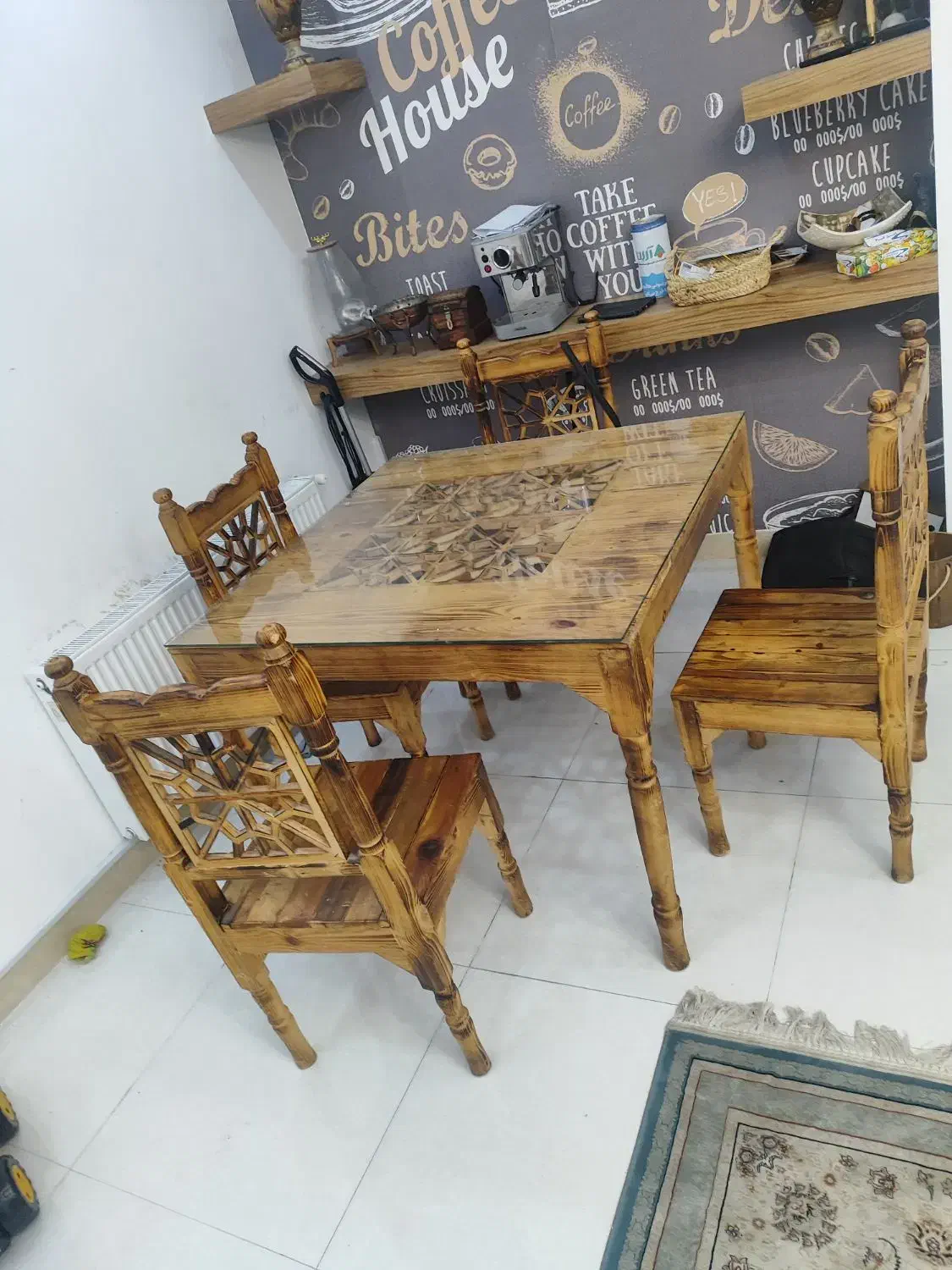 میزو صندلی کاملا چوب سالم وشیک|میز و صندلی غذاخوری|آمل, |دیوار