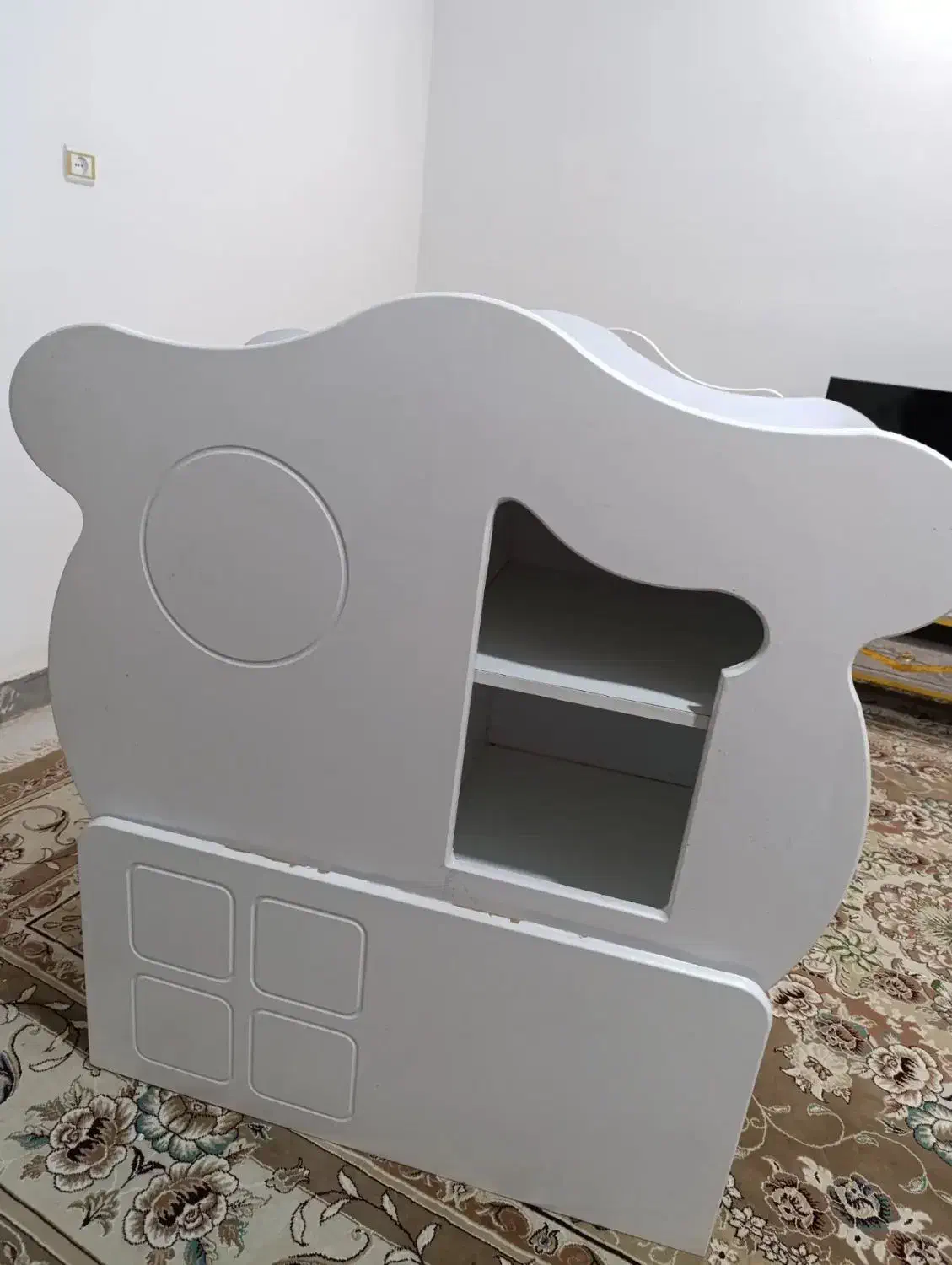 تخت بچه|تخت و صندلی بچه|پاکدشت, حصار امیر|دیوار