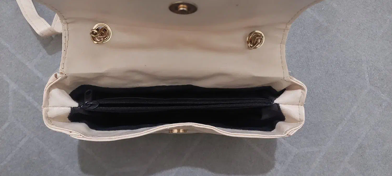 3 عدد کیف در حد نو|کیف، کفش، کمربند|کرج, فاز ۳ گوهردشت|دیوار