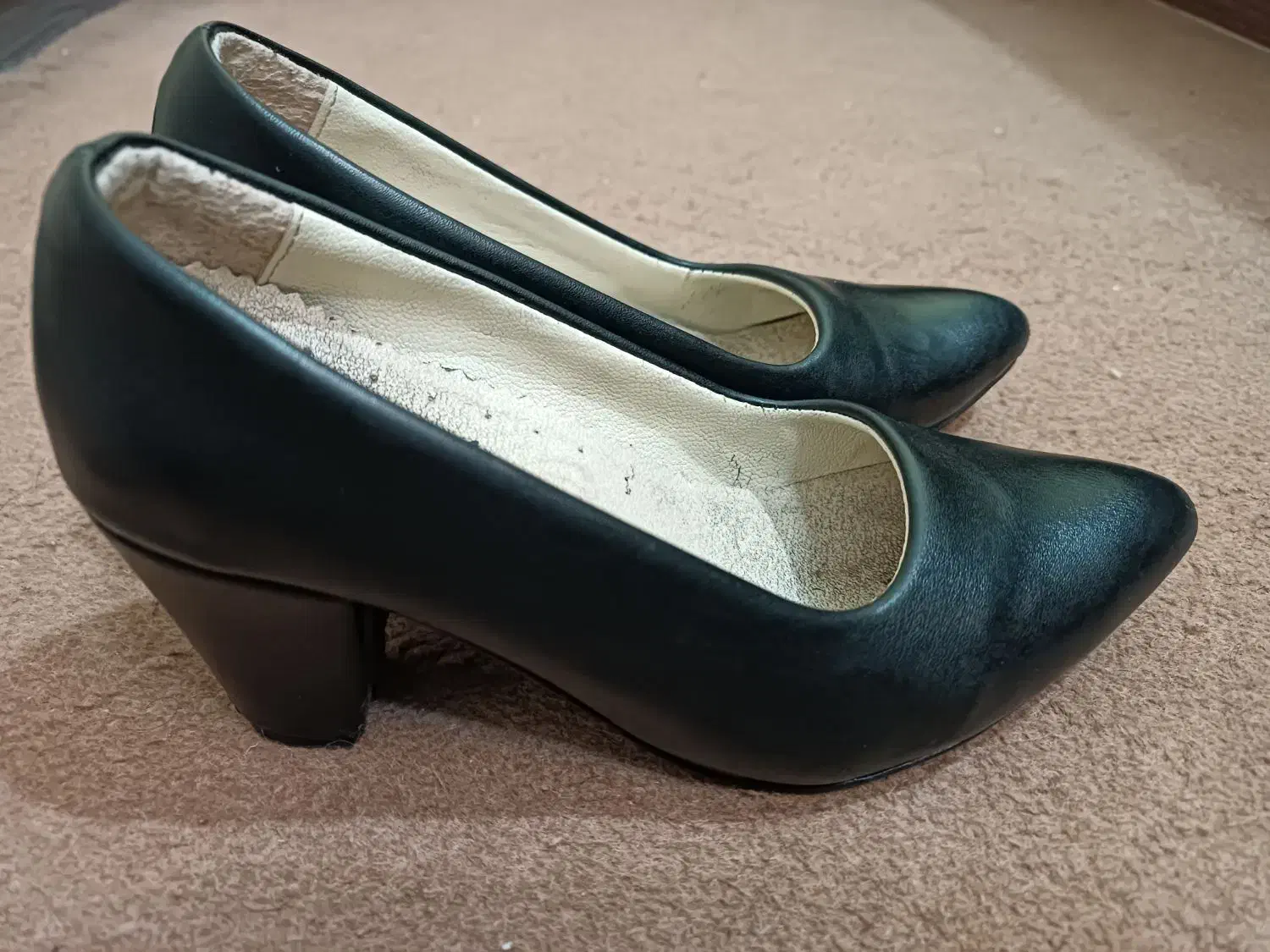 کفش سایز ۳۶ و کفش دست دوز|کیف، کفش، کمربند|سبزوار, جوادیه غربی|دیوار