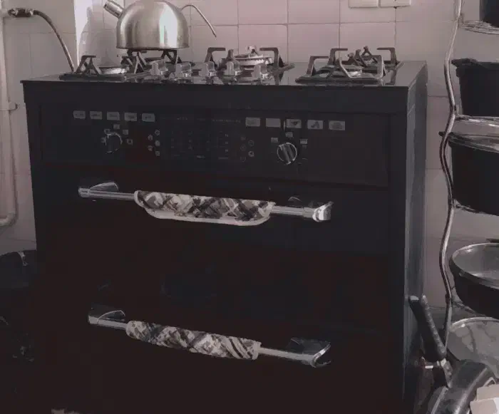 میز کنسول و میز تی وی ست همرا اینه وگاز|میز تلویزیون|پاکدشت, پاکدشت (مامازند)|دیوار