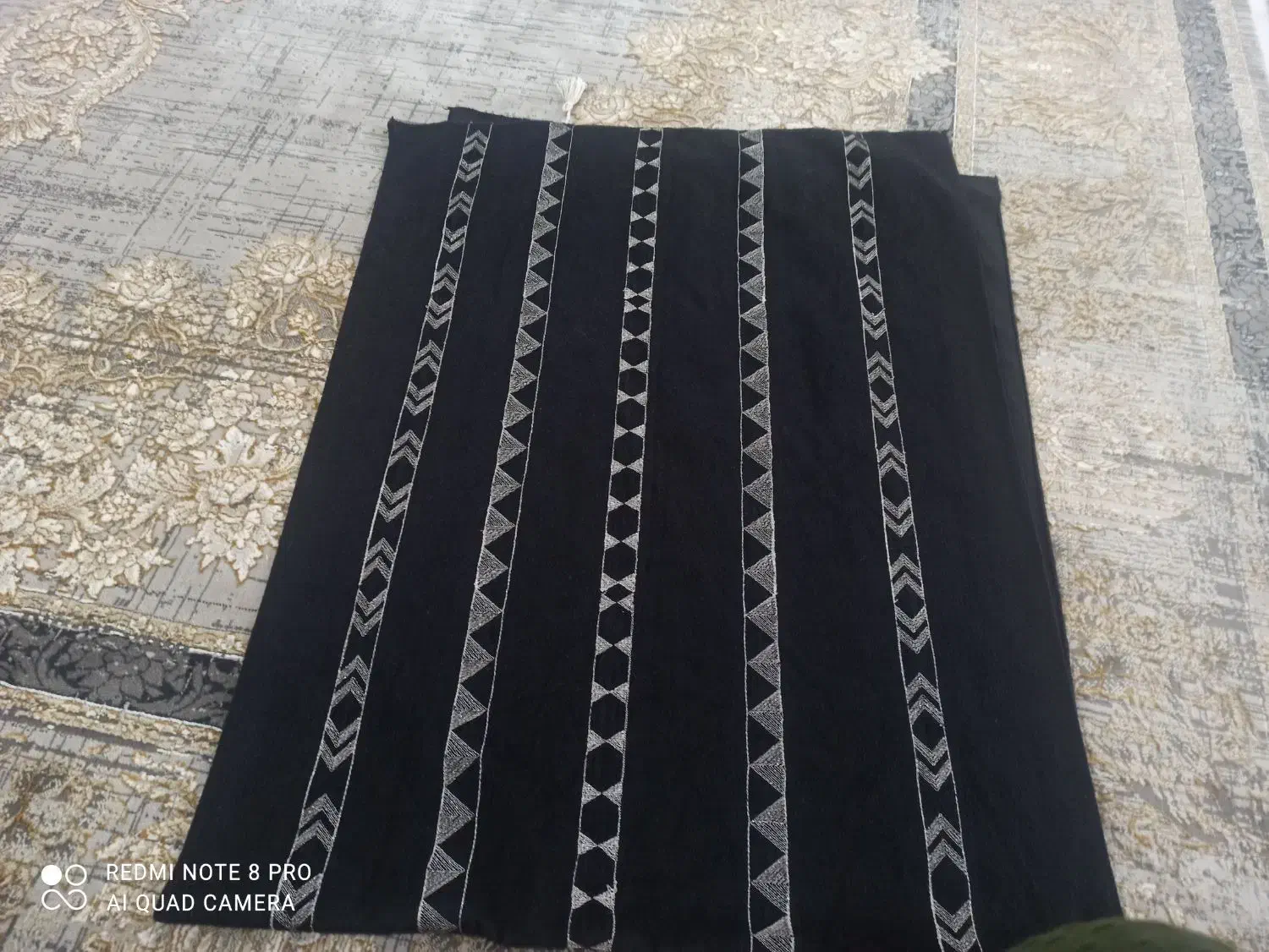 شال چادر|لباس|تربت‌حیدریه, کاشانی|دیوار