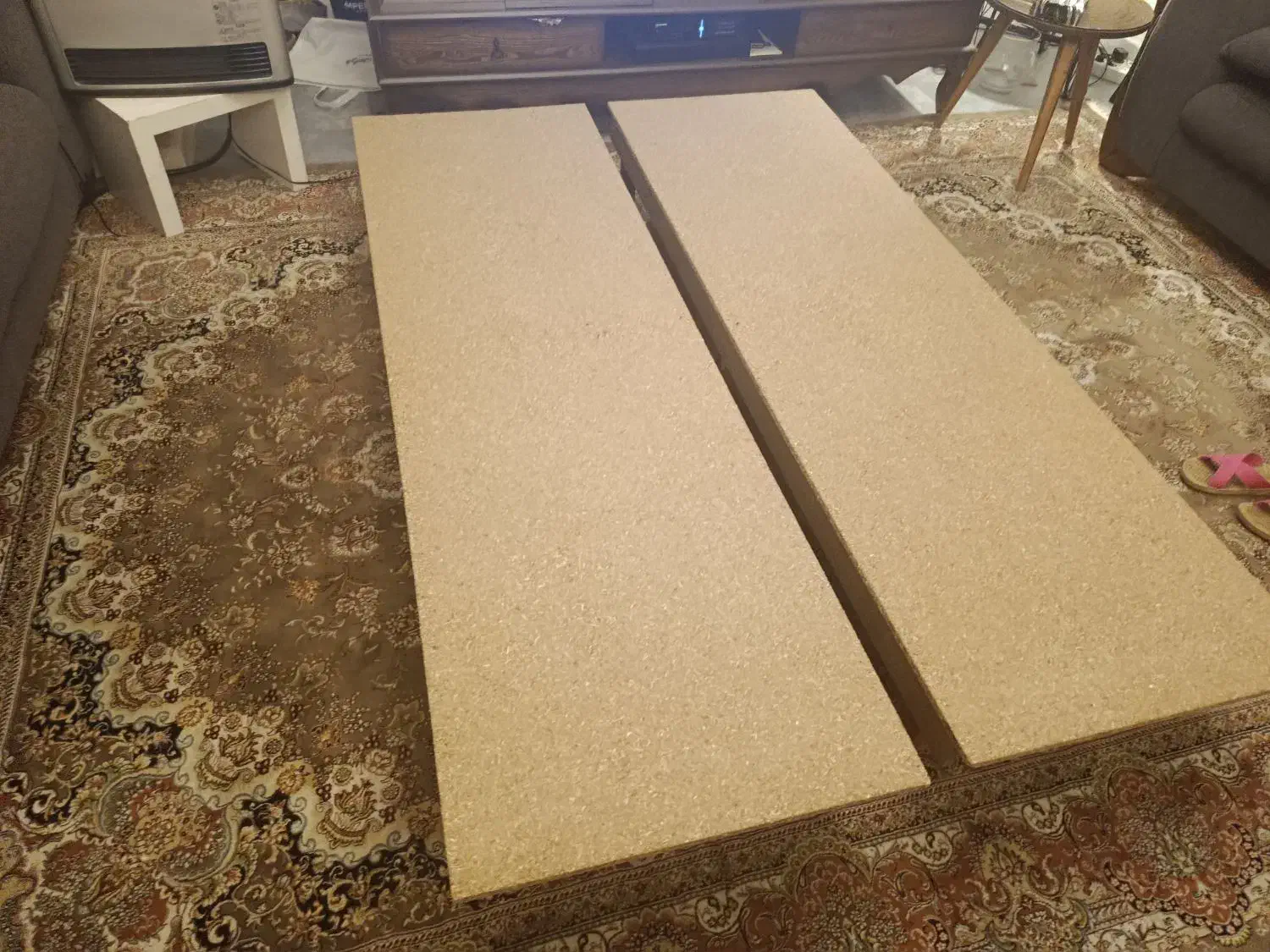 کفی  تخت|تخت و سرویس خواب|مشهد, هفت تیر (آب و برق)|دیوار