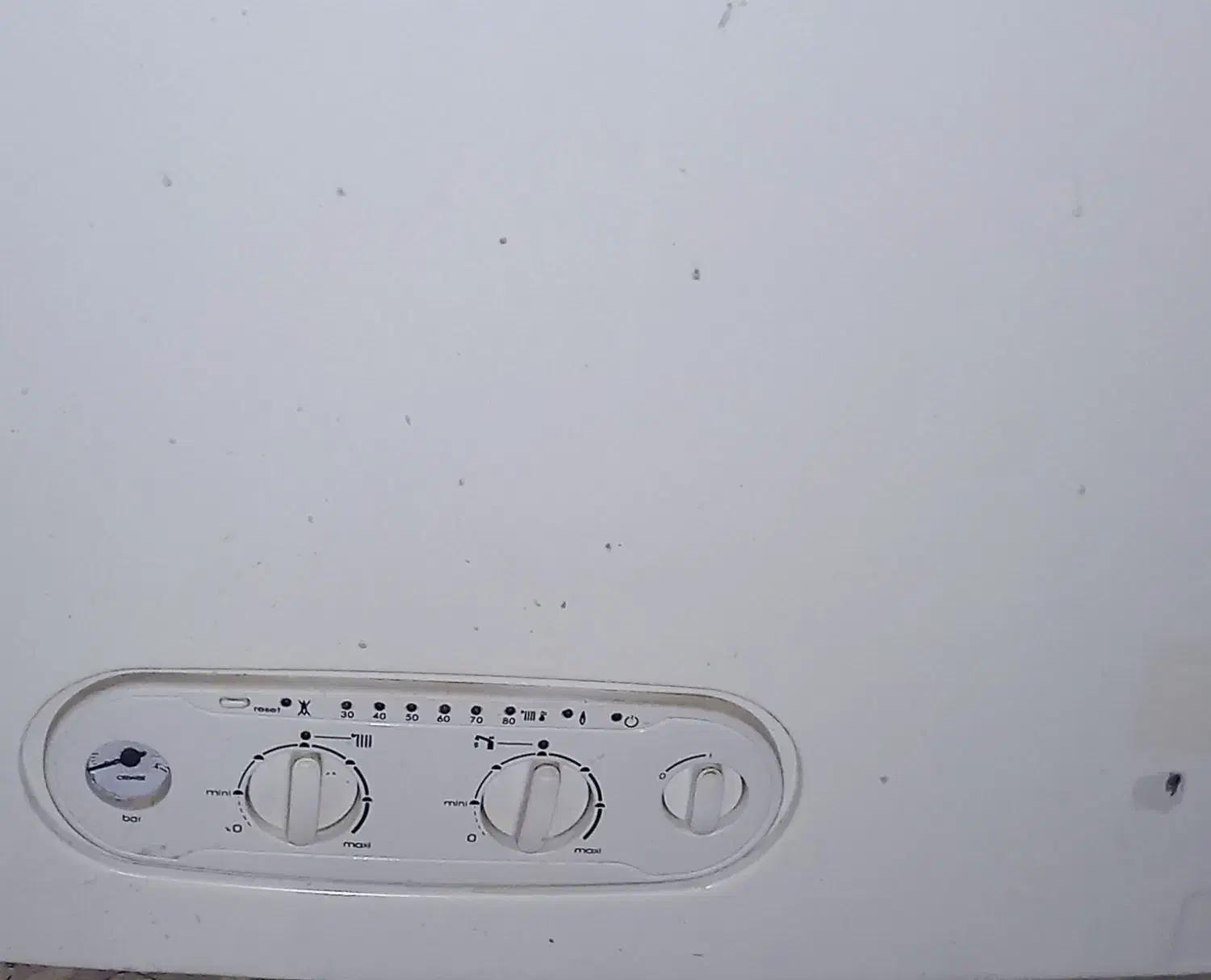 پکیج ایران رادیاتور ۲۴۰۰۰(کارکرده)|آبگرمکن، پکیج، شوفاژ|ارومیه, |دیوار