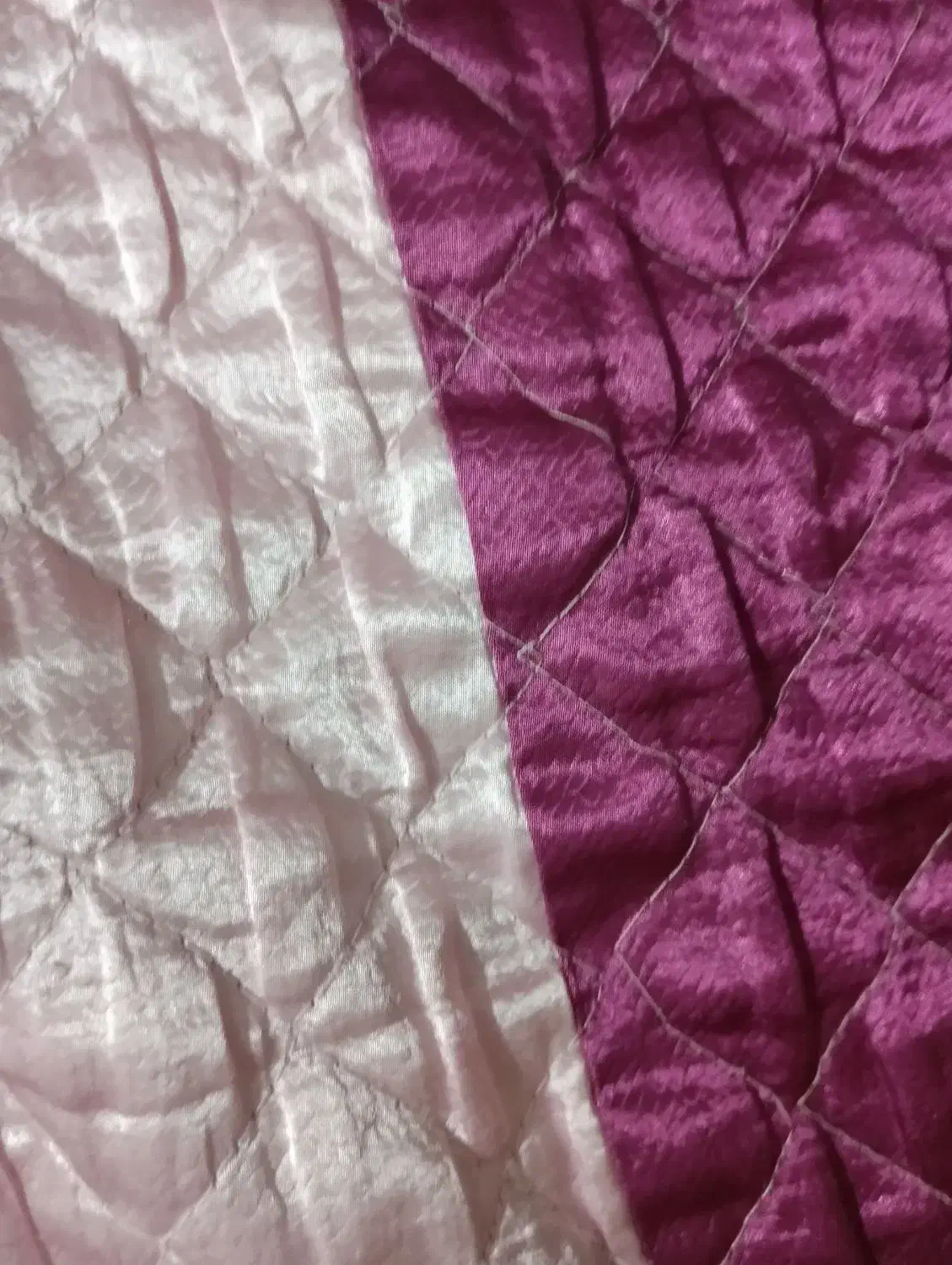 لحاف|رختخواب، بالش، پتو|شیراز, شهرک گلستان|دیوار