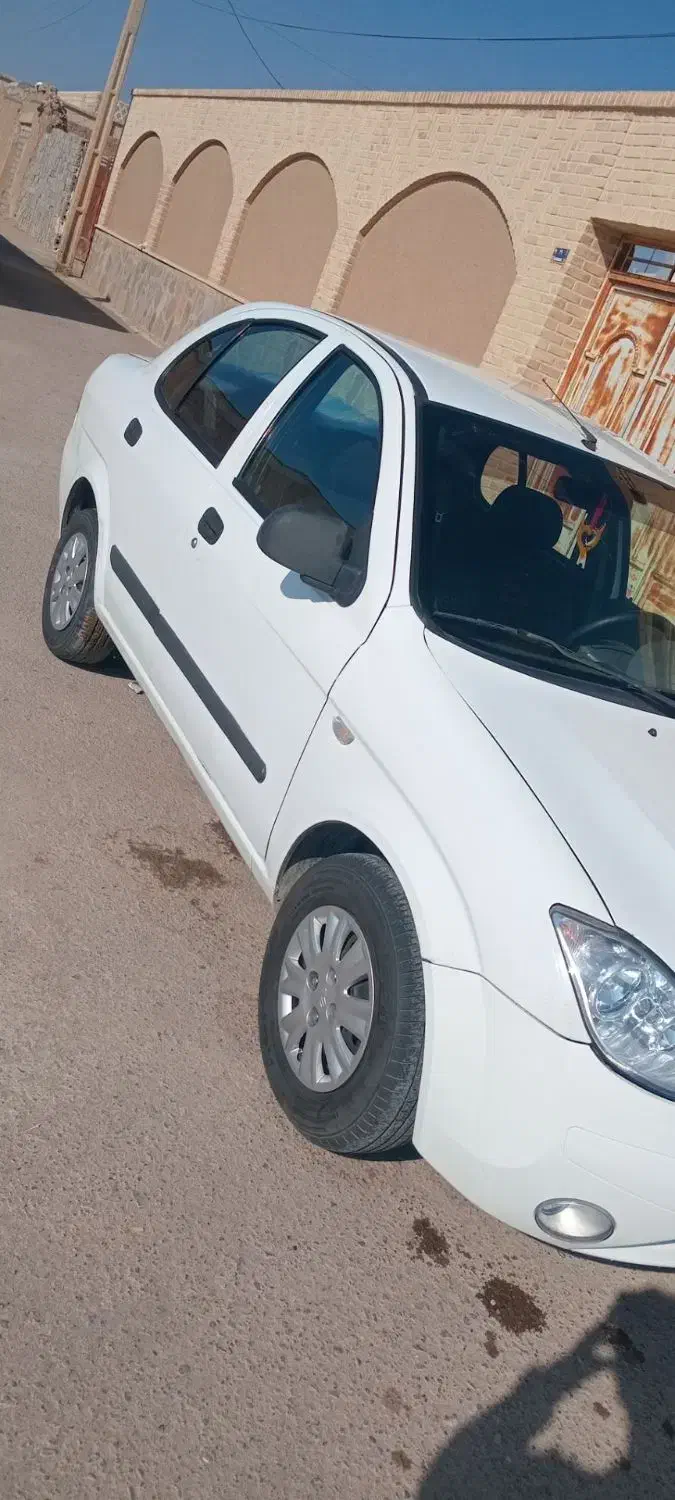 تیبا صندوق دار مدل 93 دوگانه دستی|خودرو سواری و وانت|کوهپایه, |دیوار