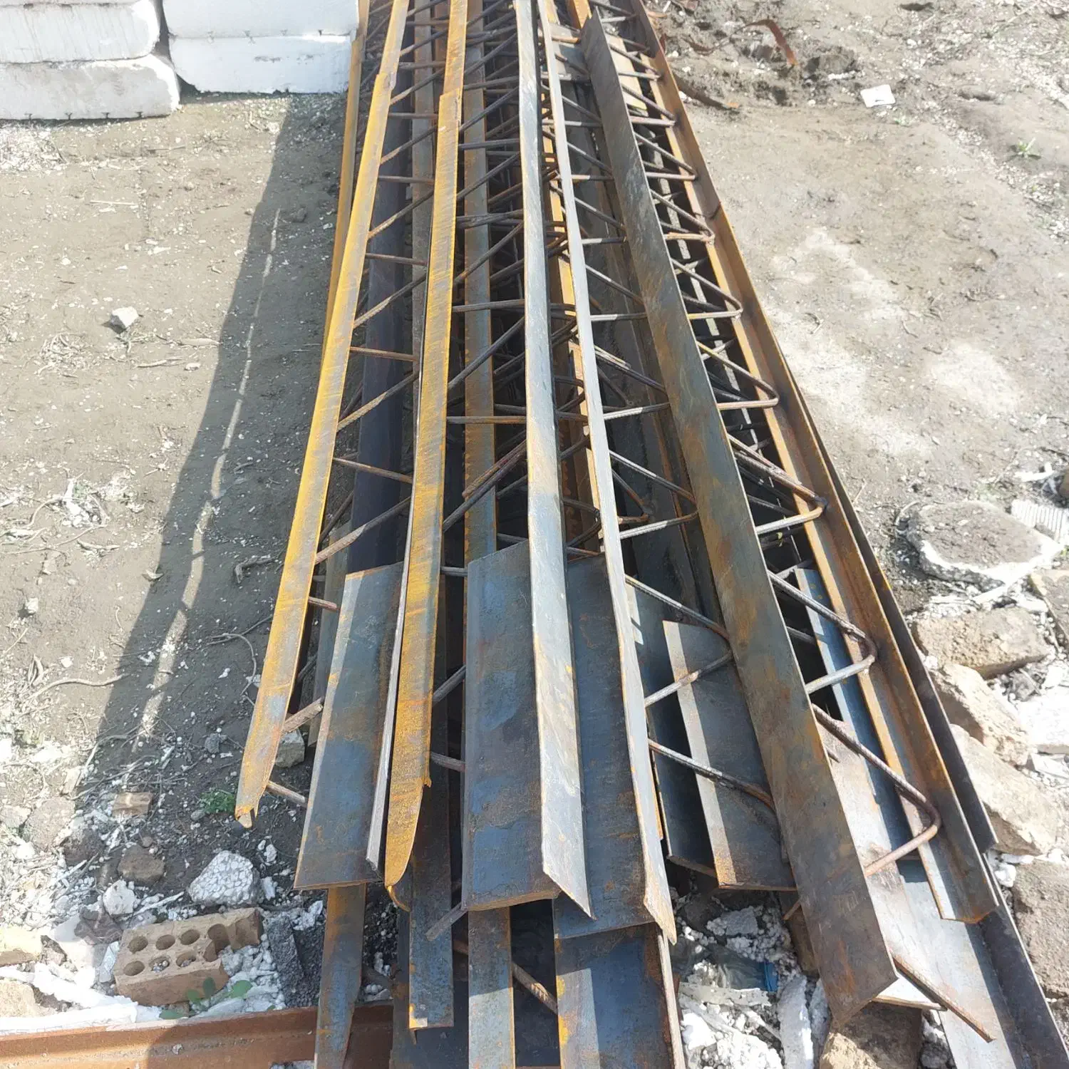 بزرگترین تولید کننده تیرچه کرومیت واکاسیوسقفی|مصالح و تجهیزات ساختمان|مشهد, توس (بلوار توس)|دیوار