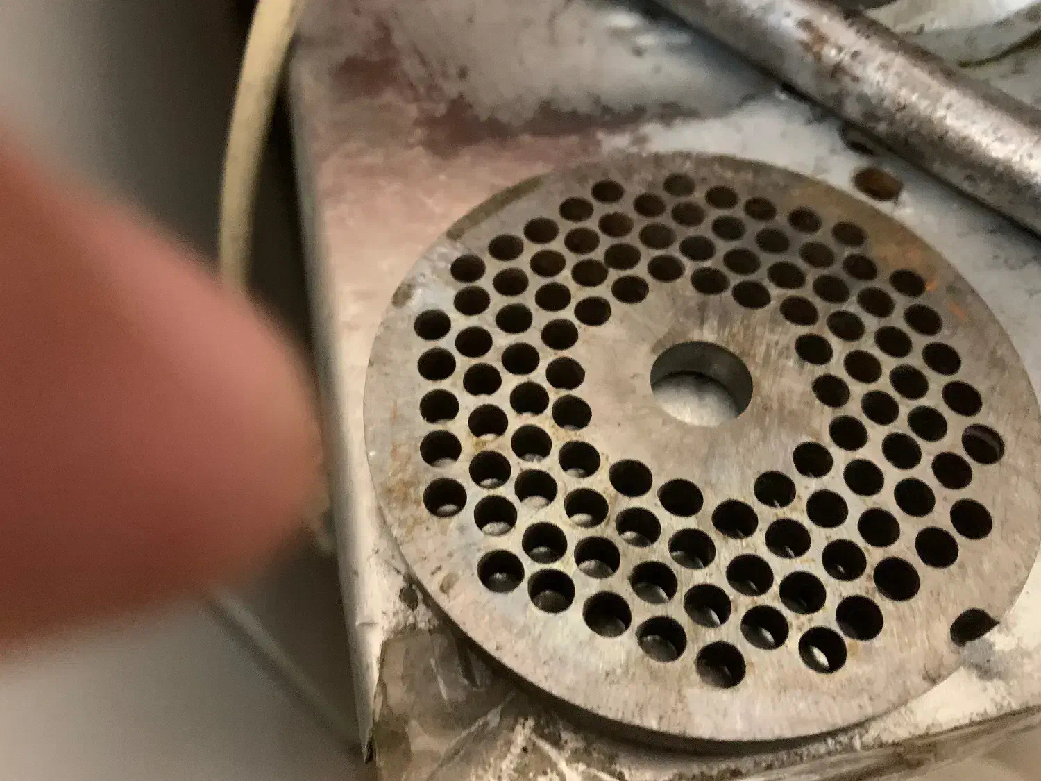 چرخ گوشت قصابی سایز۲۲|کافی‌شاپ و رستوران|سنندج, |دیوار