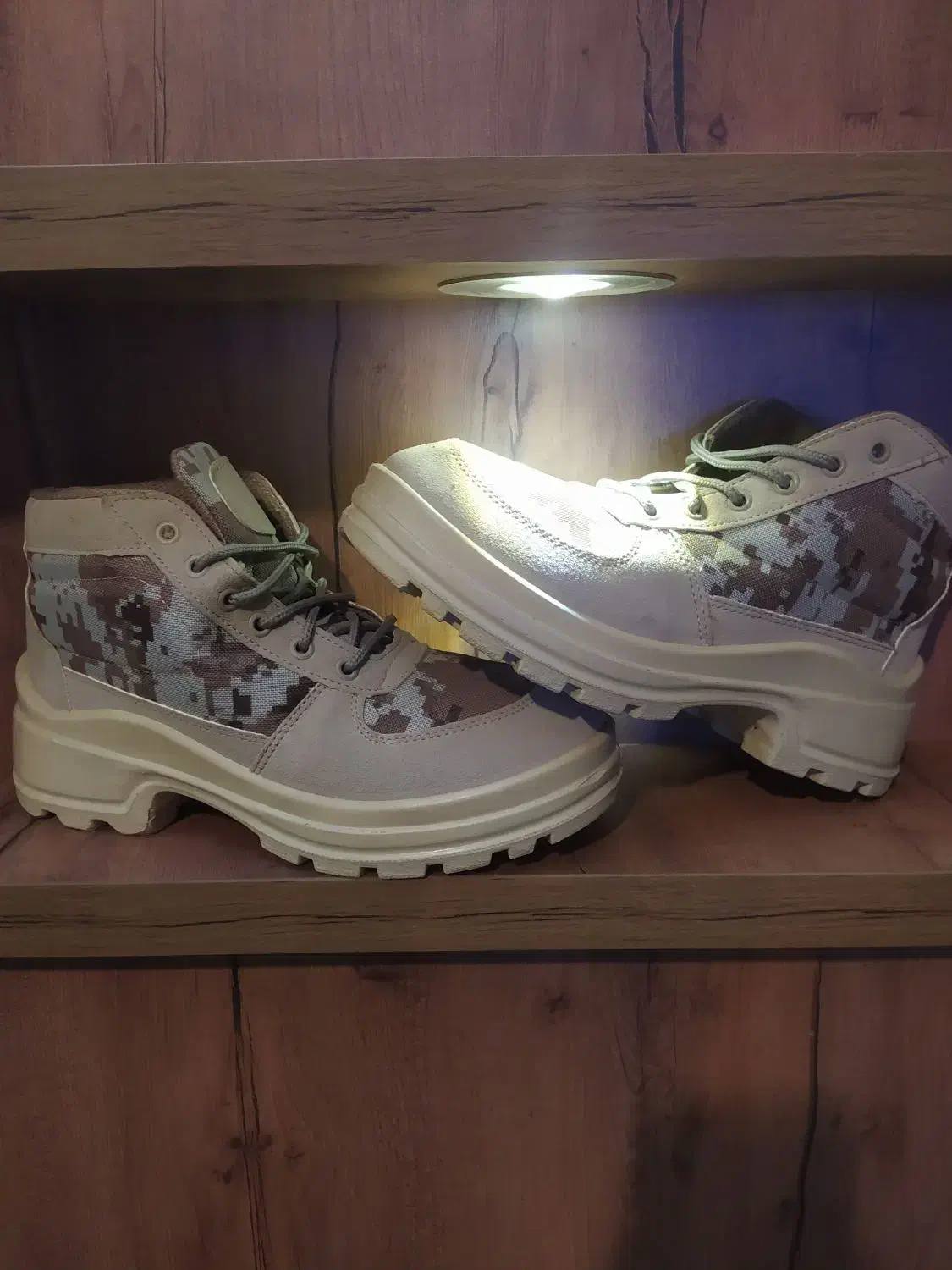 پوتین آمریکایی سایز ۴۱ نو نو پا نخورده|کیف، کفش، کمربند|کرج, شهرک دریا|دیوار