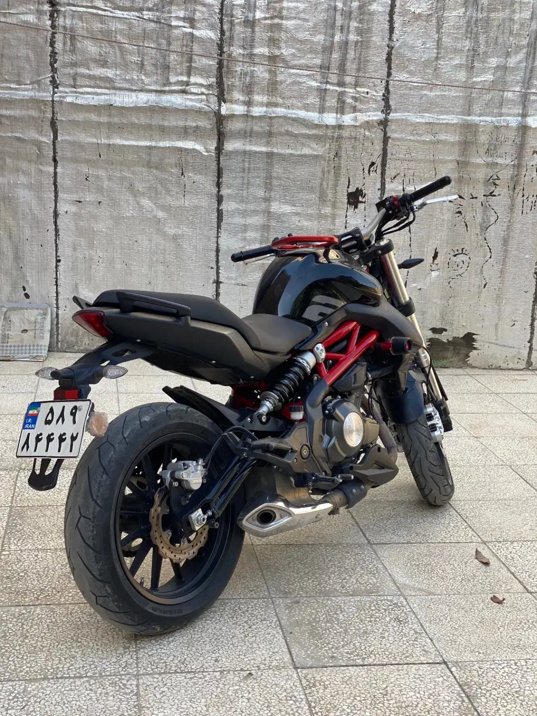 بنلی ۳۰۰ نیوفیس دو سیلندر|موتورسیکلت|گنبد کاووس, |دیوار