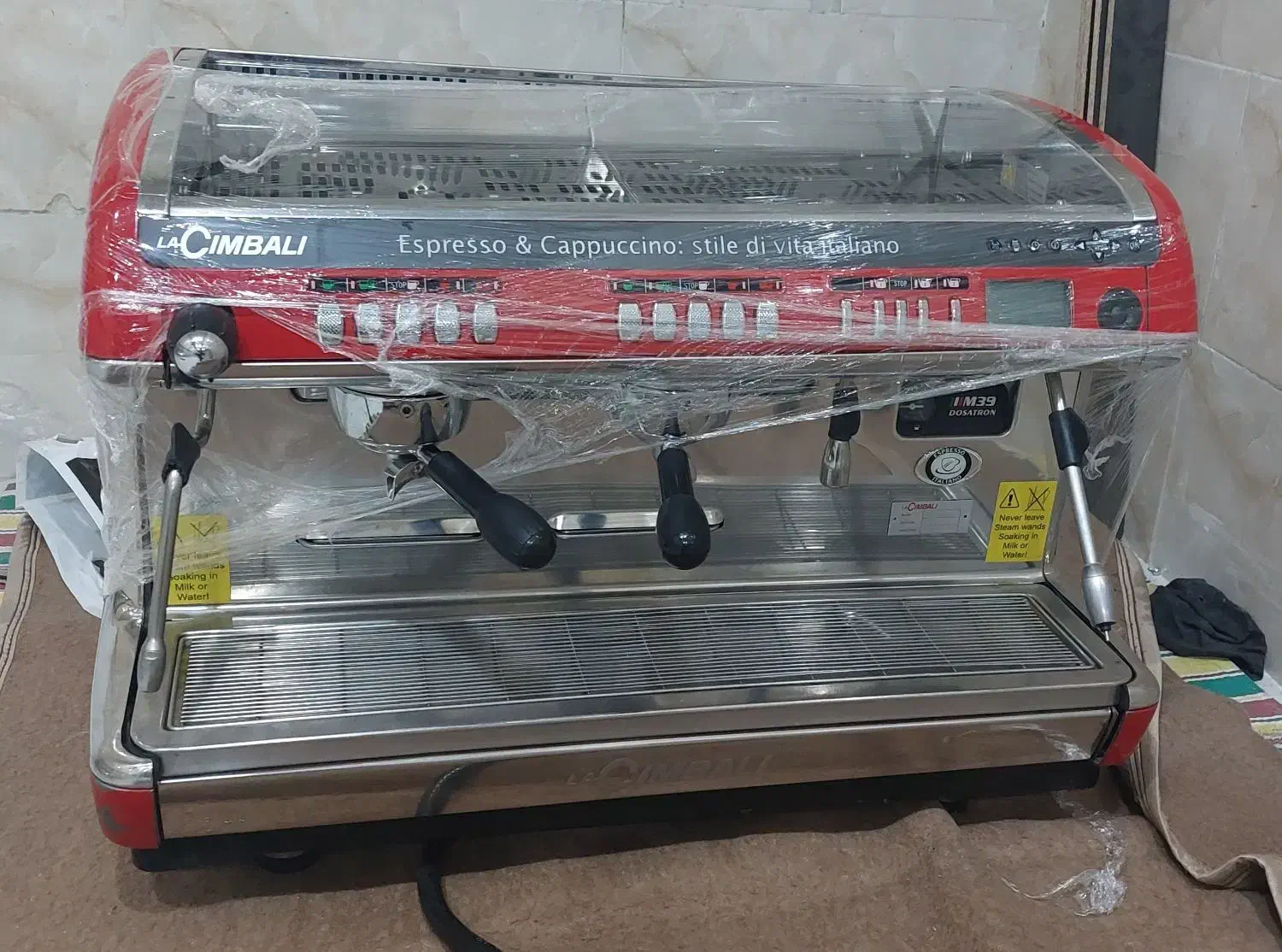 اسپرسوساز جیمبالی  m39 / cimbali m39|کافی‌شاپ و رستوران|شیراز, میانرود|دیوار