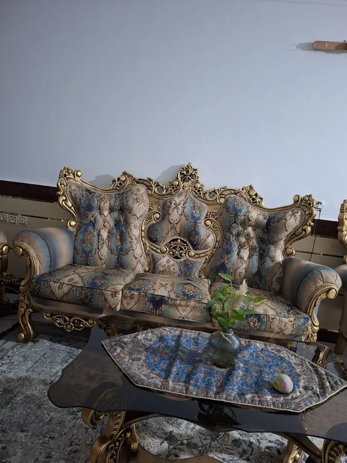 مبل سلطنتی نه نفره|مبلمان خانگی و میز عسلی|تاکستان, |دیوار