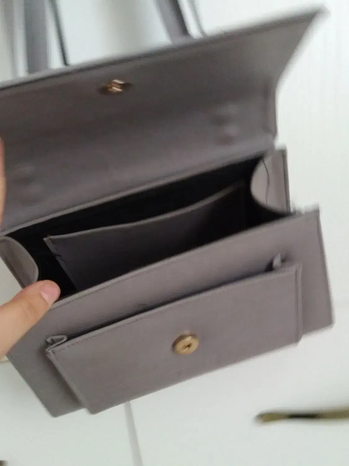 کیف|کیف، کفش، کمربند|گرمدره, |دیوار