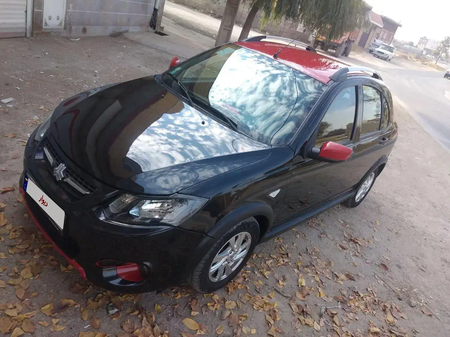 کوئیک R. مشکی قرمز. فول ترین نسخه کوییک|خودرو سواری و وانت|ارومیه, |دیوار