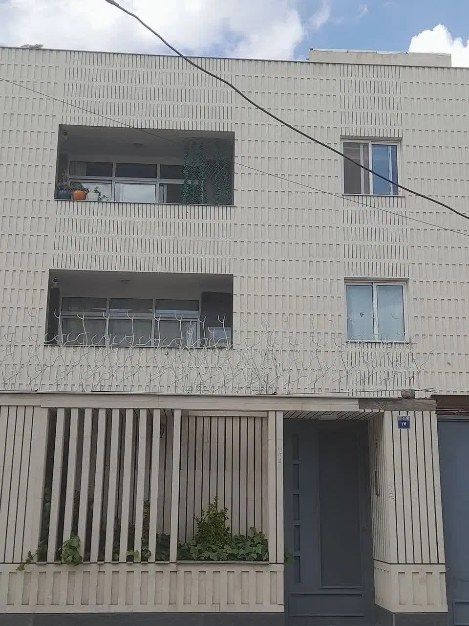 اجرای آجرنما،اجرای نمای سنگ و سرامیک ،بندکشی نما|خدمات پیشه و مهارت|بابل, |دیوار