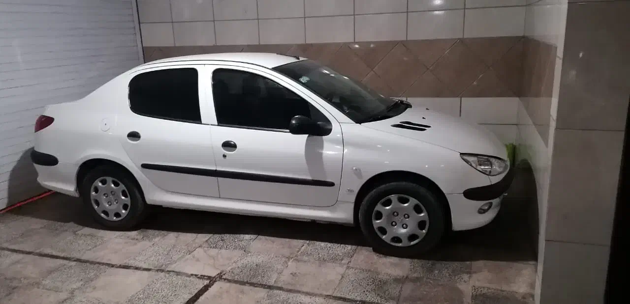 خودرو ۲۰۶ sd مدل ۹۴ فابریک کم کار|خودرو سواری و وانت|شیراز, باهنر|دیوار