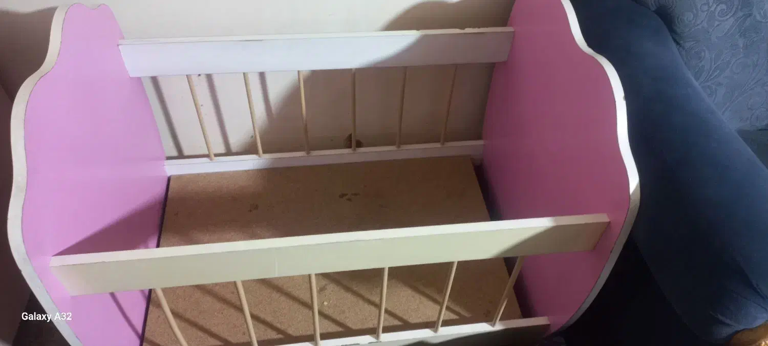 تخت نوزاد|تخت و صندلی بچه|تبریز, |دیوار