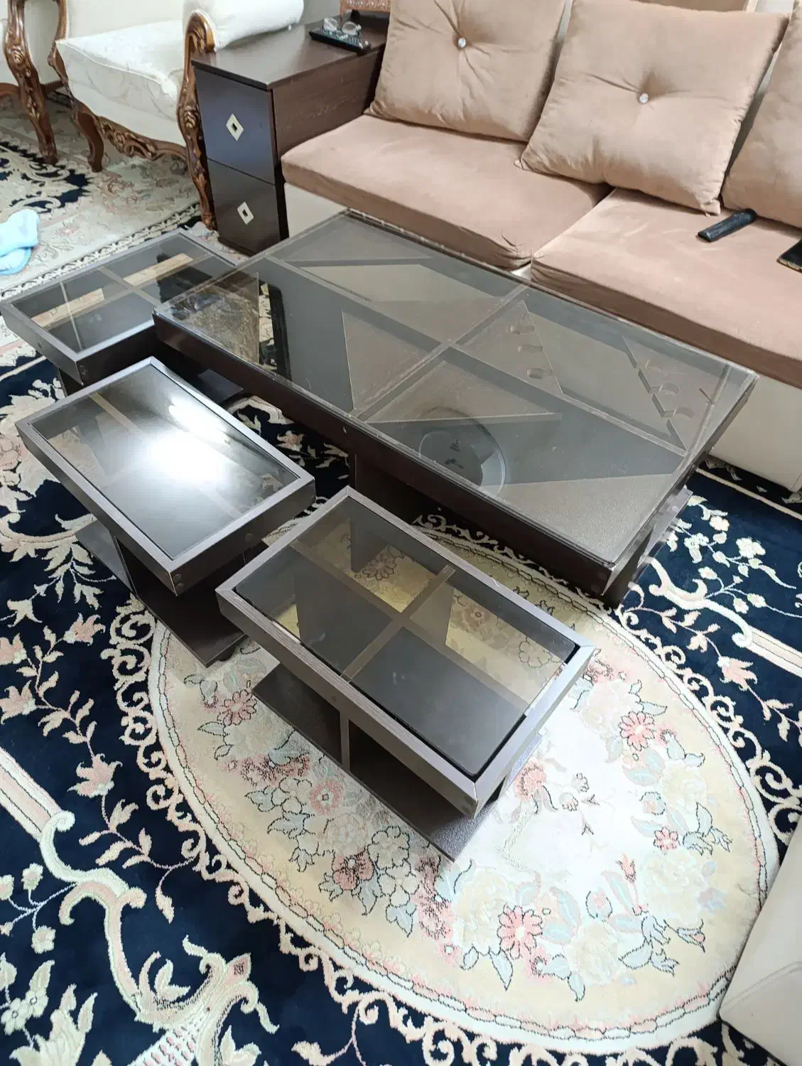 میز چوبی کشو دار و 3عدد عسلی|مبلمان خانگی و میز عسلی|ورامین, شهرک مدرس|دیوار