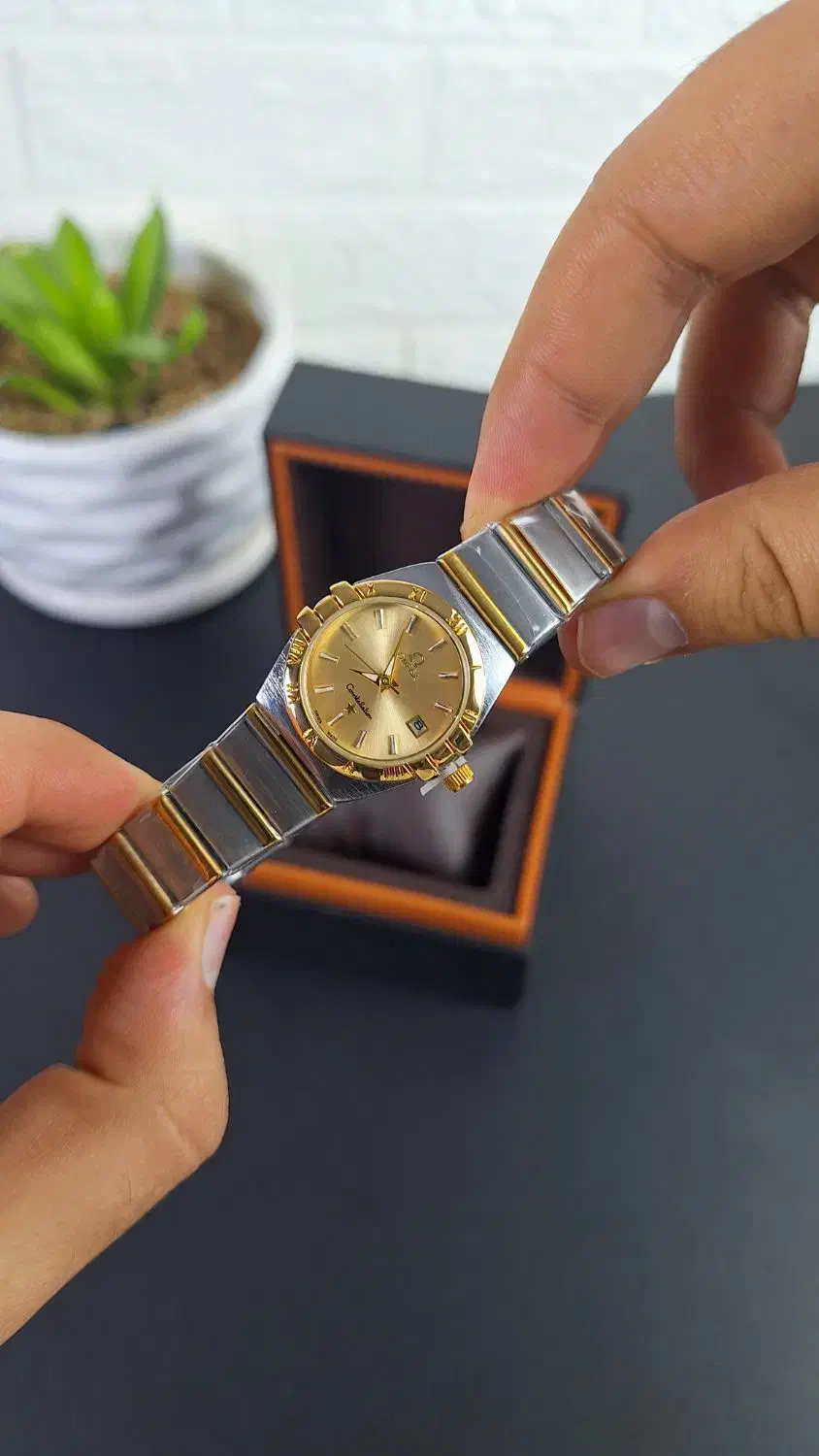 ساعت اومگا (مخصوص روز مادر)|ساعت|قم, صفائیه|دیوار