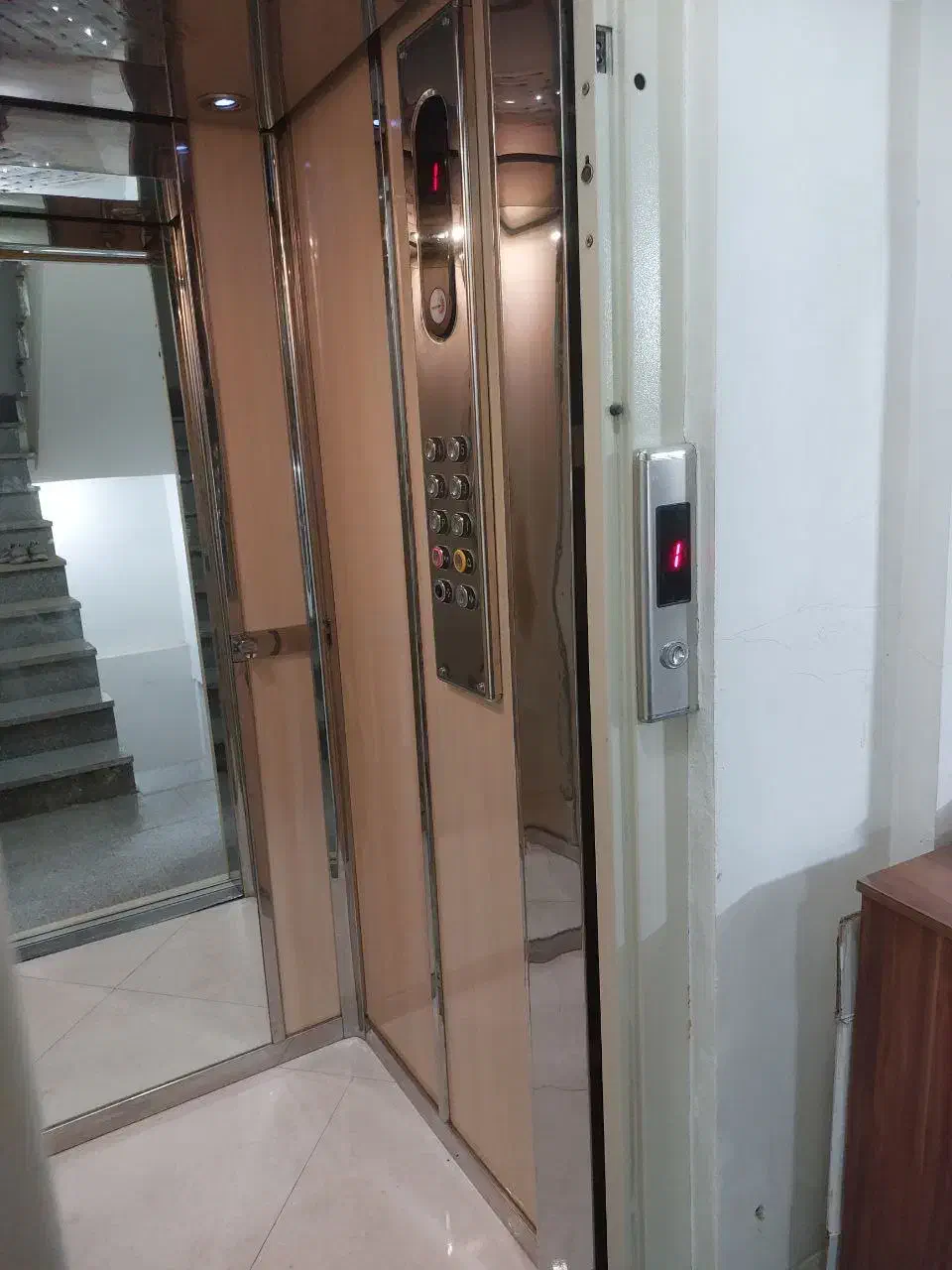 ۹۰نوساز آسانسور عبدالمطلب ابوطالب موسوی قوچانی|فروش آپارتمان|مشهد, گلبرگ|دیوار