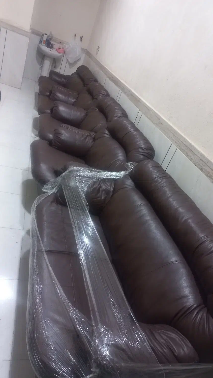 مبل اداری یا ویلایی چرمی بسیار با کیفیت|مبلمان اداری|رشت, جماران|دیوار