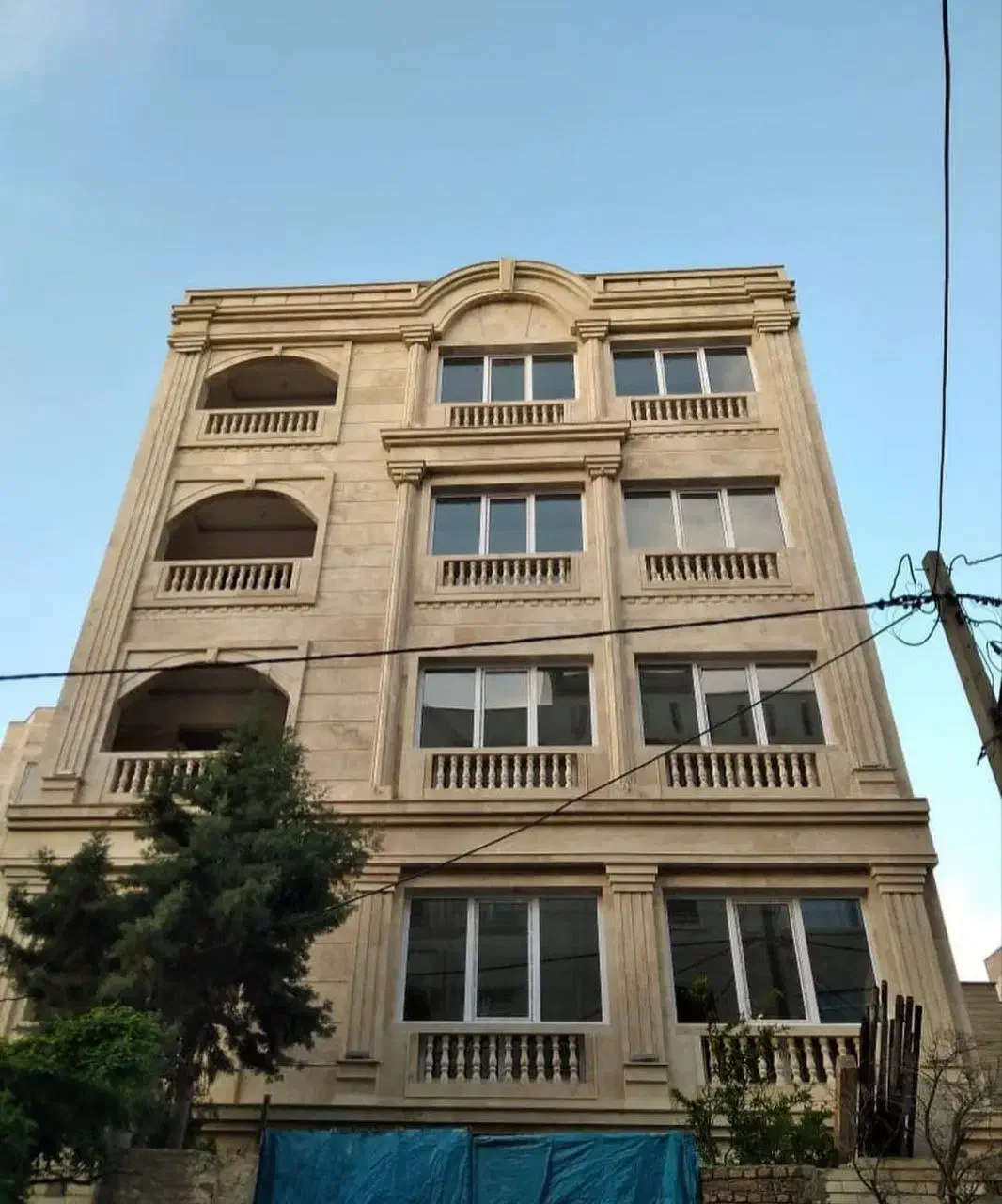 درب و پنجره دوجداره UPVC|خدمات پیشه و مهارت|بروجرد, |دیوار