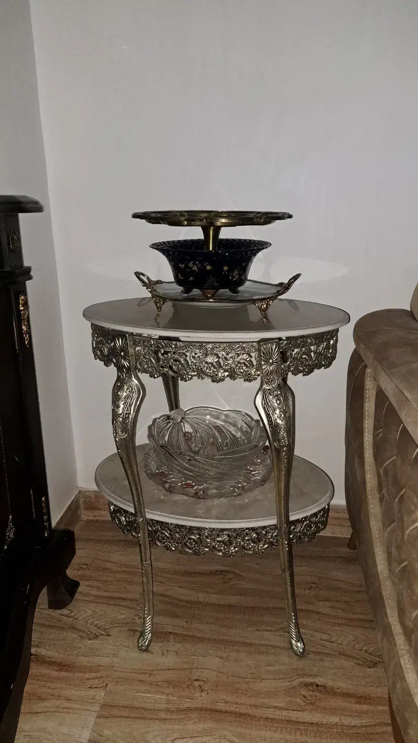 میز آینه شمعدان عروس|بوفه، ویترین، کنسول|رشت, جهاد|دیوار