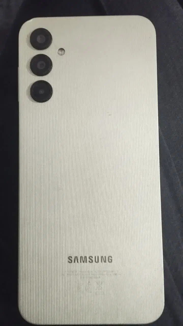 گوشیa14 کاملا سالم|موبایل|گناباد, |دیوار