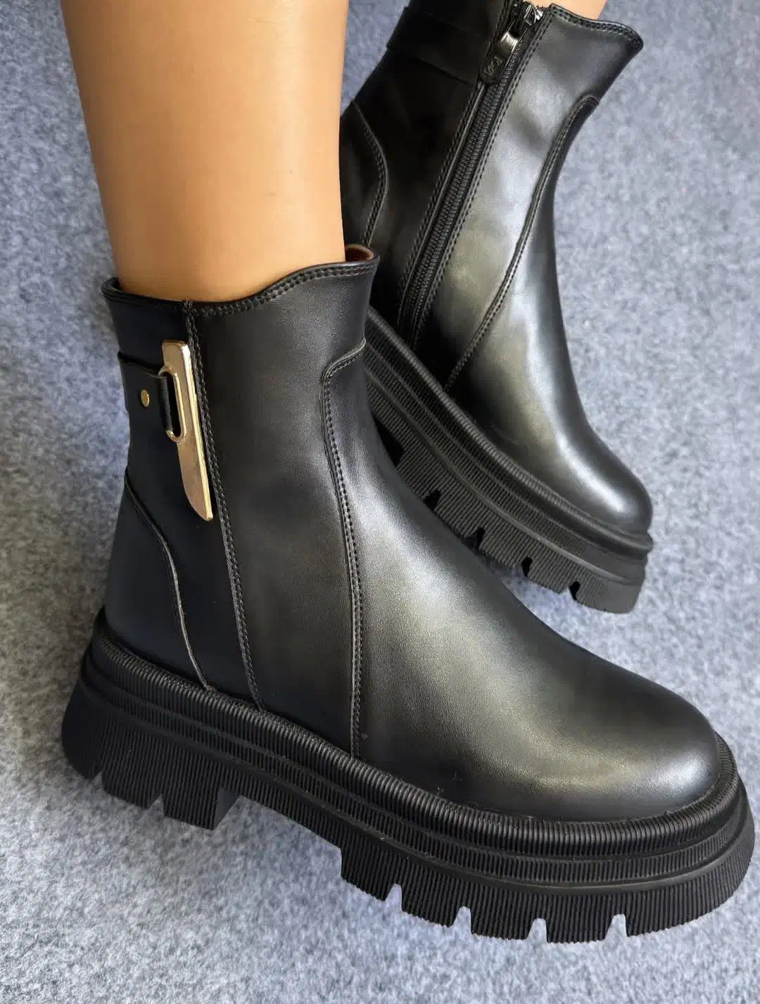 بوت|کیف، کفش، کمربند|کازرون, |دیوار