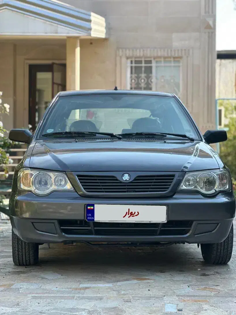 ۱۱۱مدل۹۸|خودرو سواری و وانت|بهشهر, |دیوار