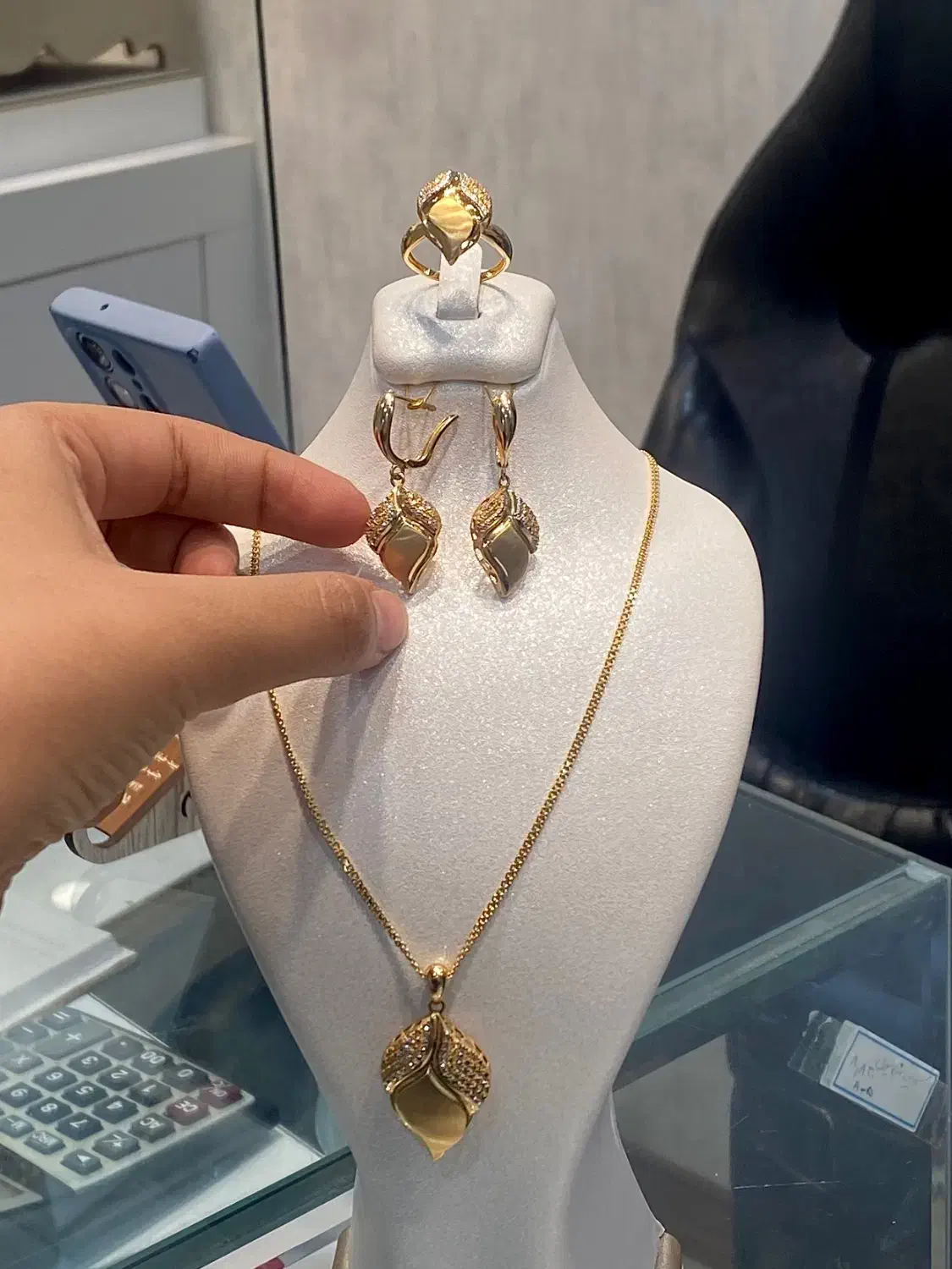 نیم ست نو فقط ۸٪|جواهرات|میبد, |دیوار