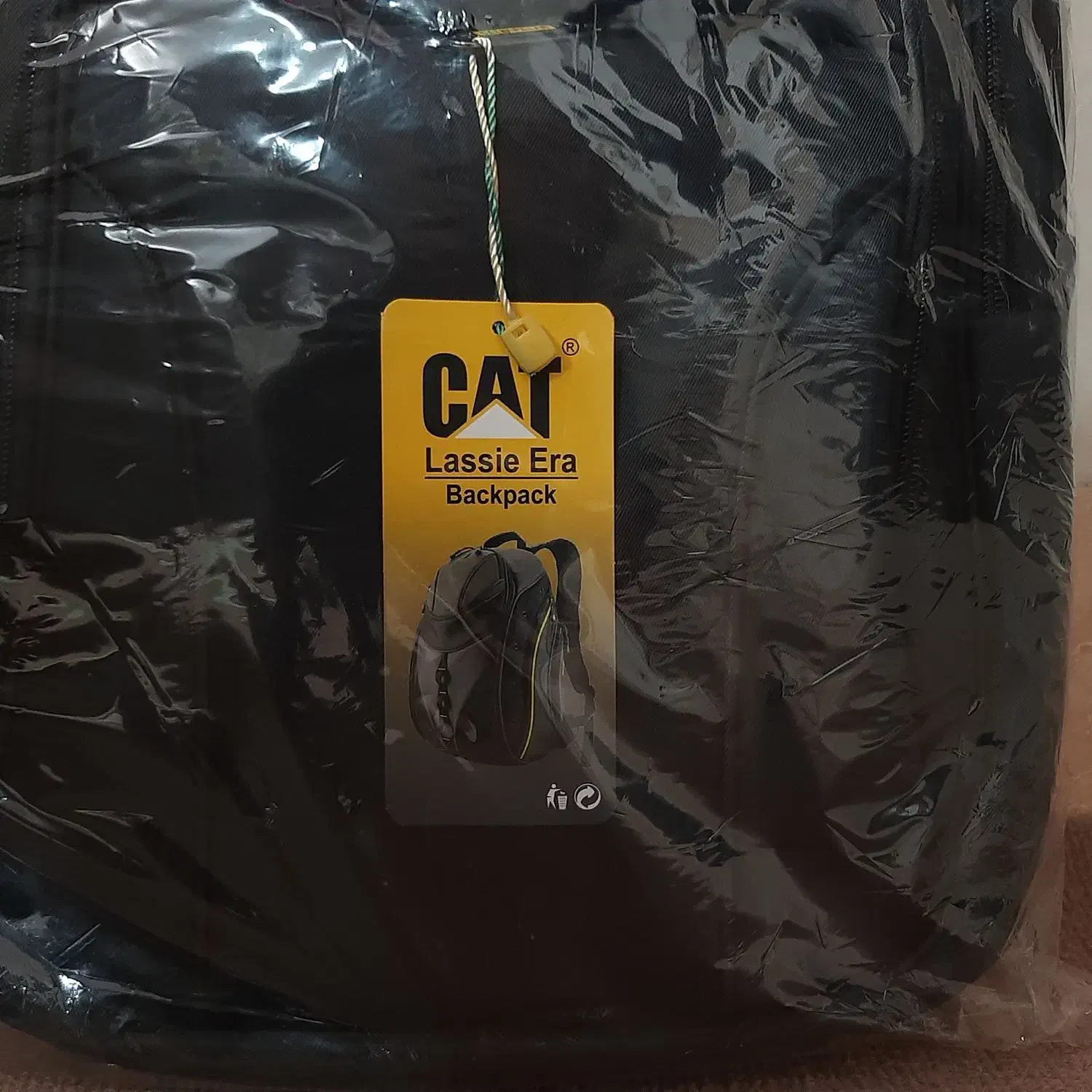 کوله پشتی cat|کیف، کفش، کمربند|قم, شاه سید علی|دیوار