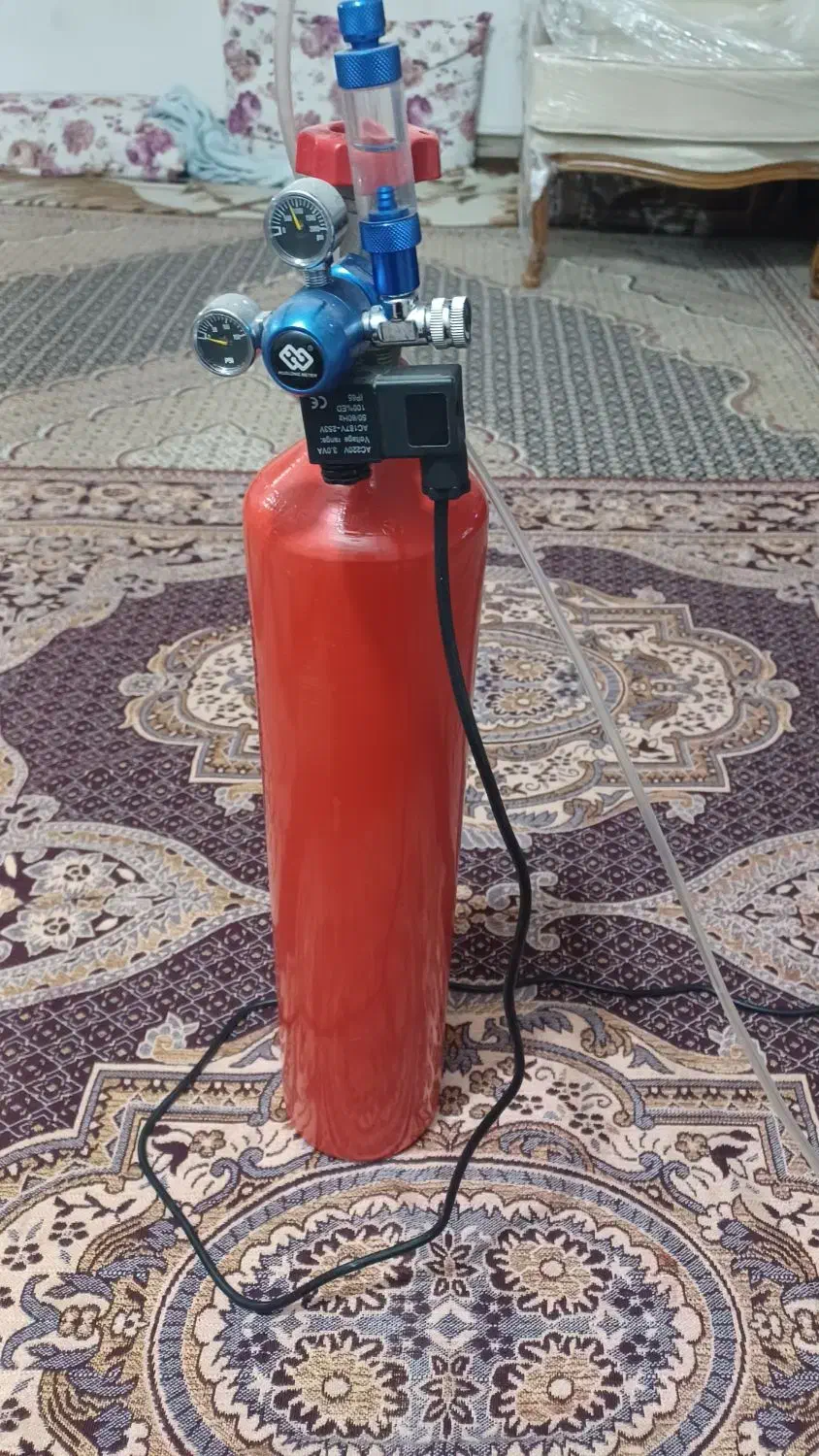 کپسولco2 با مانومتر برقی|ماهی|اردبیل, |دیوار