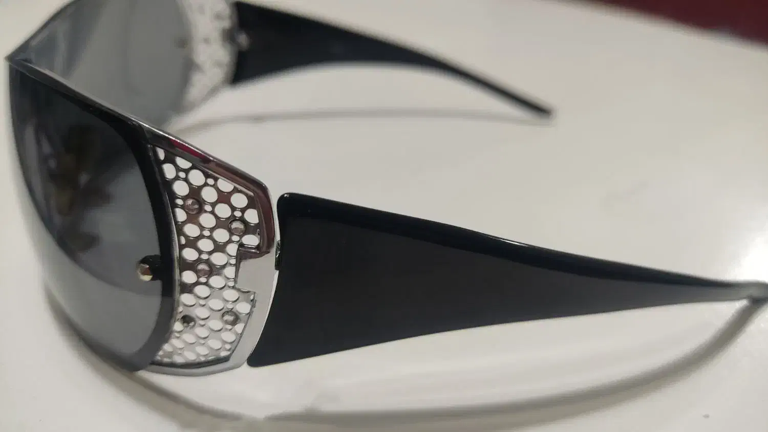 عینک آفتابی زنانه|زیورآلات و اکسسوری|قرچک, باقرآباد|دیوار