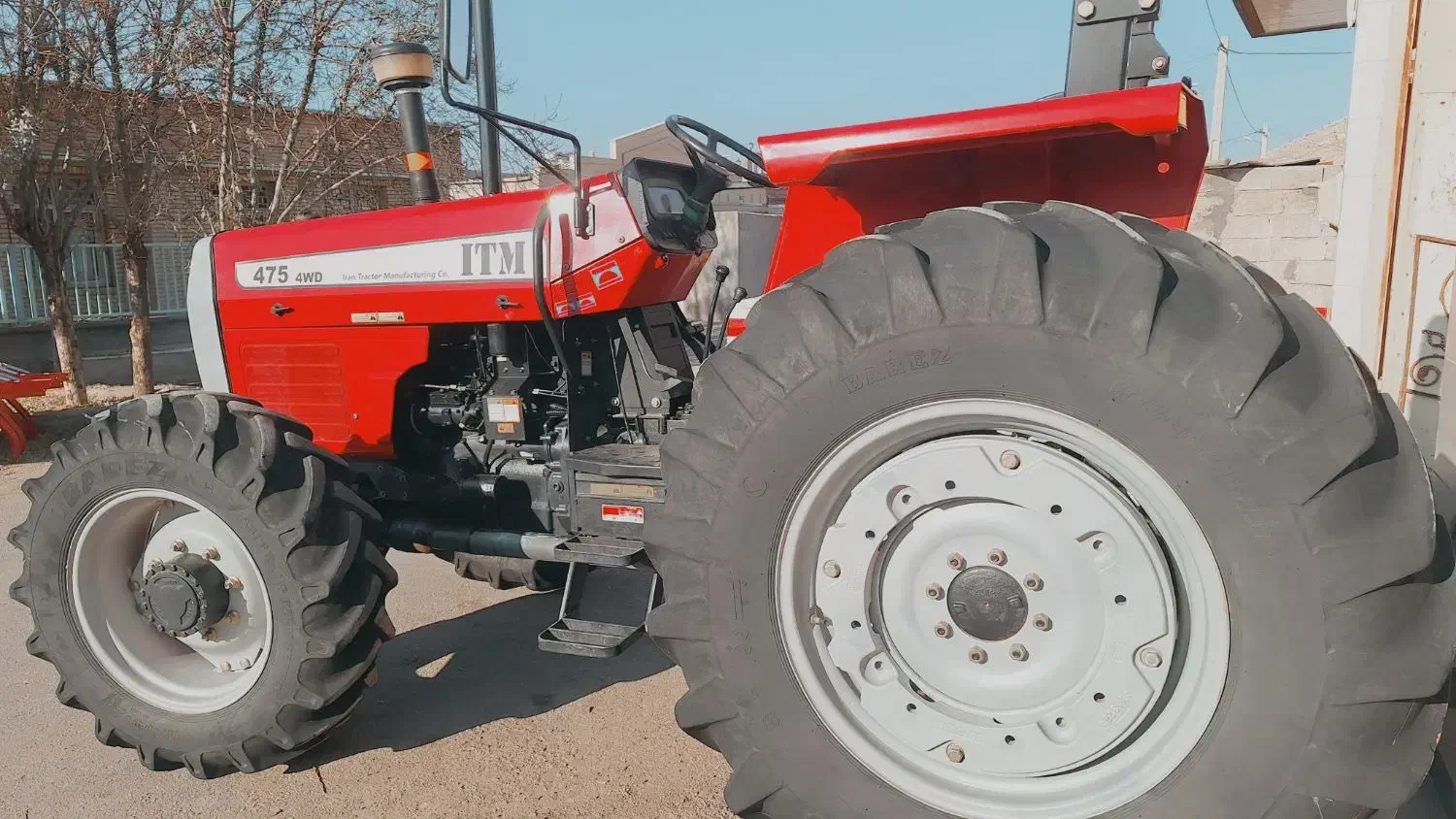 تراکتور  ۴۷۵ جفت مدل ۹۹ در حد خشک ۱۰۰۰ ساعتکار|خودرو سنگین|اسلام‌‌آباد غرب, |دیوار