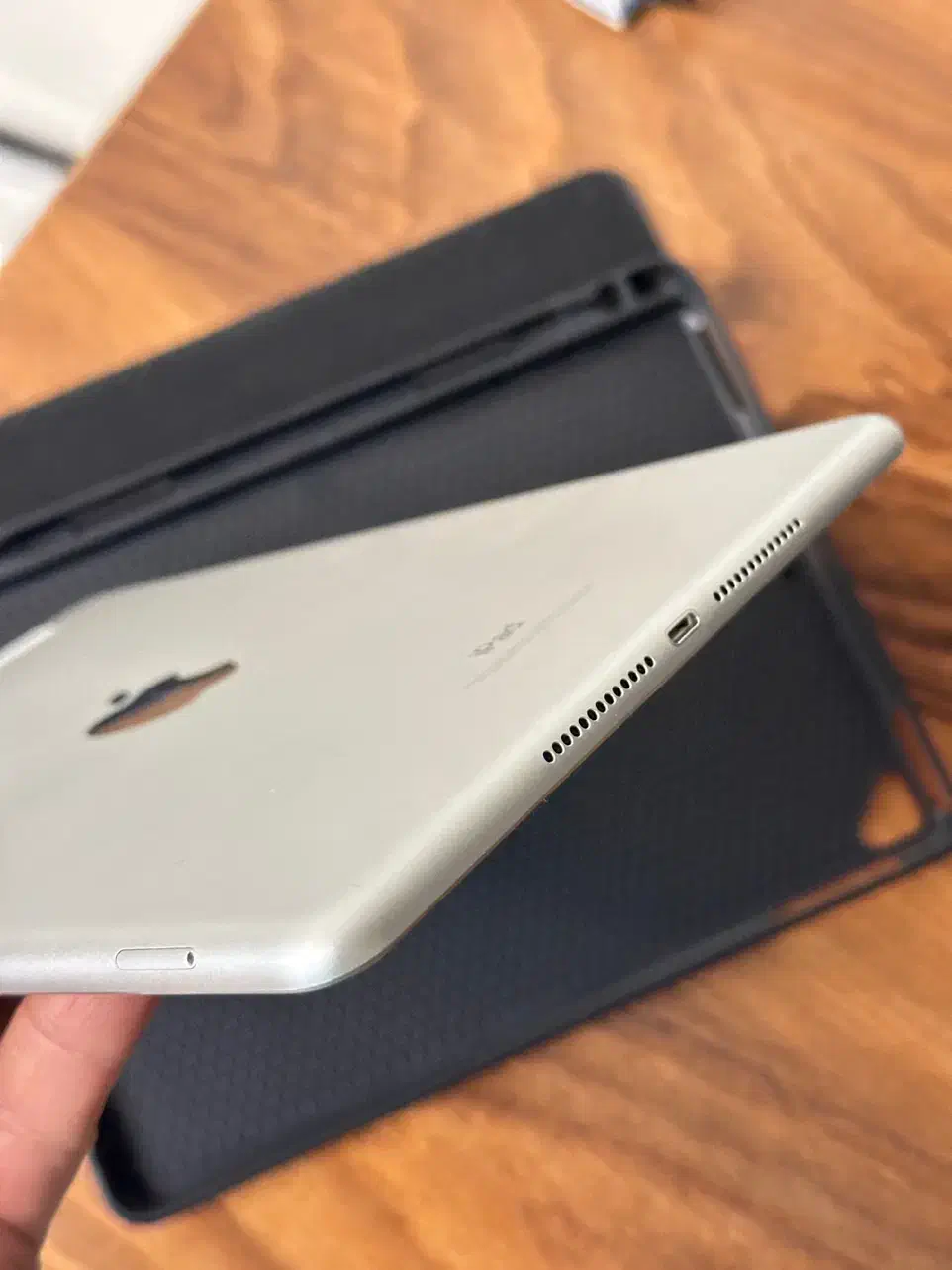 ipad 5 cellular 128|تبلت|تبریز, |دیوار