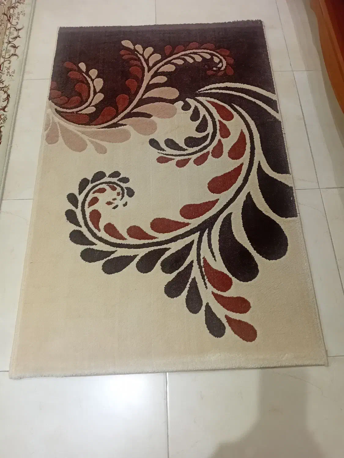 ۲ عدد فرش کناره|فرش|رشت, دباغیان|دیوار