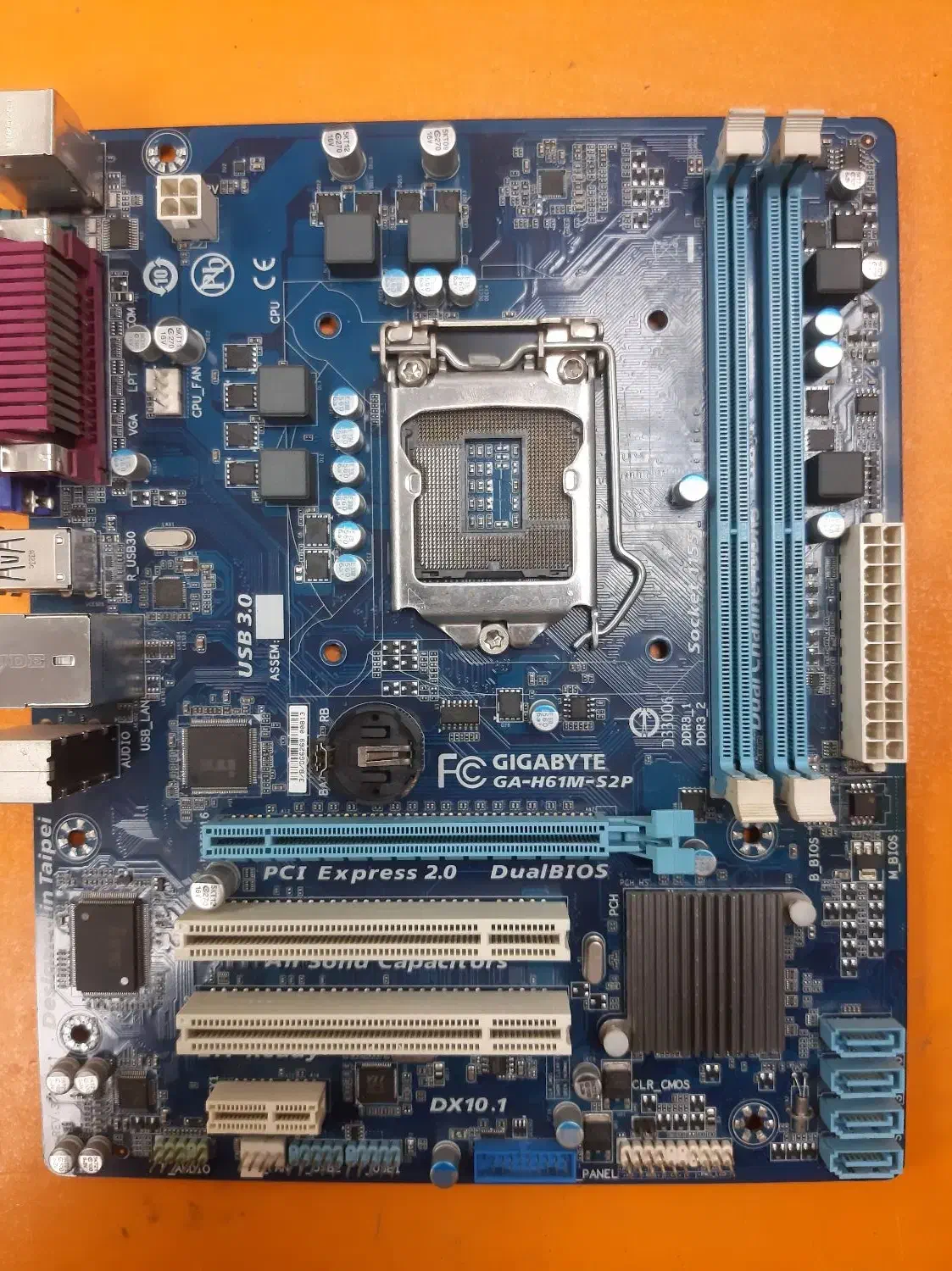 مادربرد گیگابایت h61|قطعات و لوازم جانبی رایانه|قدس, شهرقدس|دیوار