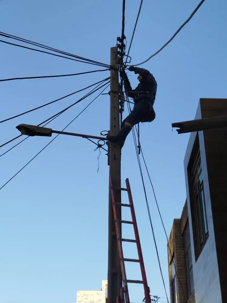 سیم کشی نصب ماینر*عیب یابی بالا رفتن قبض کنتور برق|خدمات پیشه و مهارت|مشهد, الهیه|دیوار