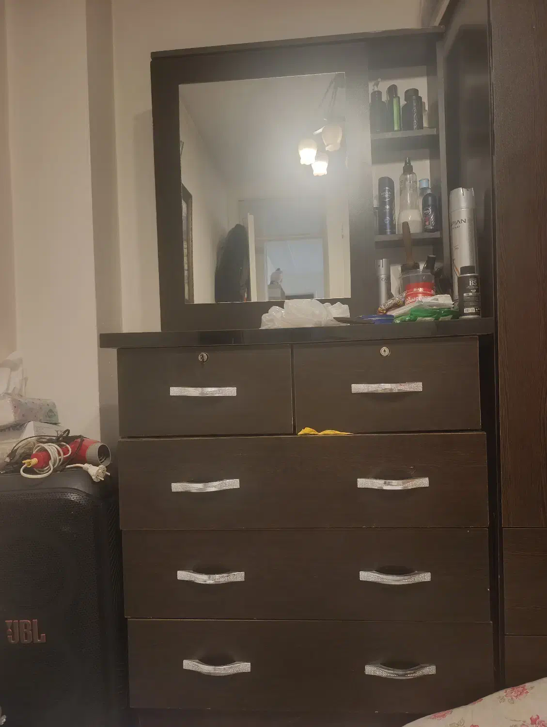 کمد و دراور و اینه و جاکفشی|جاکفشی، کمد، دراور|تهران, جمال‌زاده|دیوار