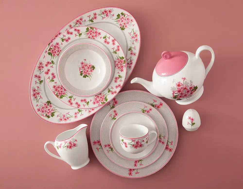 سرویس کامل چینی|ظروف سرو و پذیرایی|برازجان, |دیوار