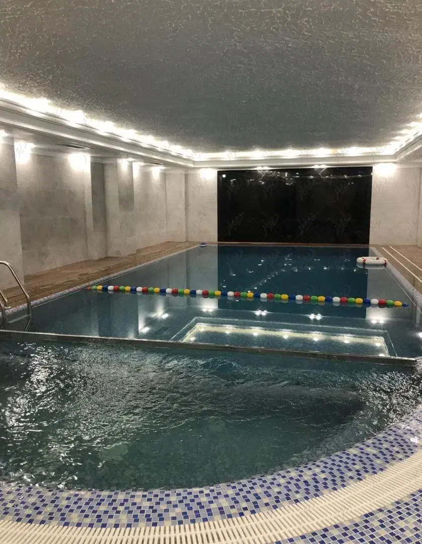 195متر نوساز/مشاعات هتلینگ/ویوی ابدی/سازه ای برند