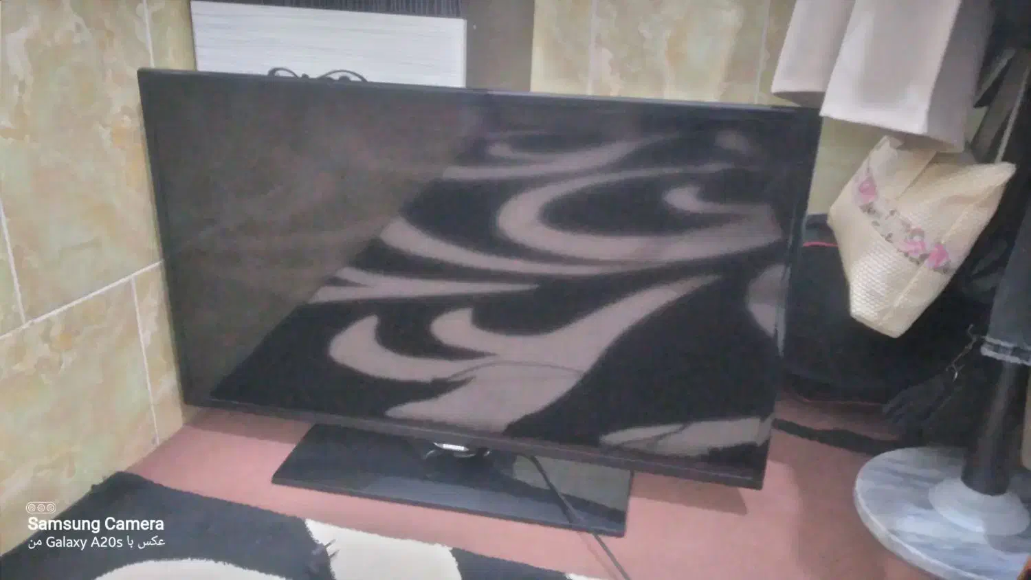 تلویزیون|تلویزیون و پروژکتور|سیرجان, |دیوار